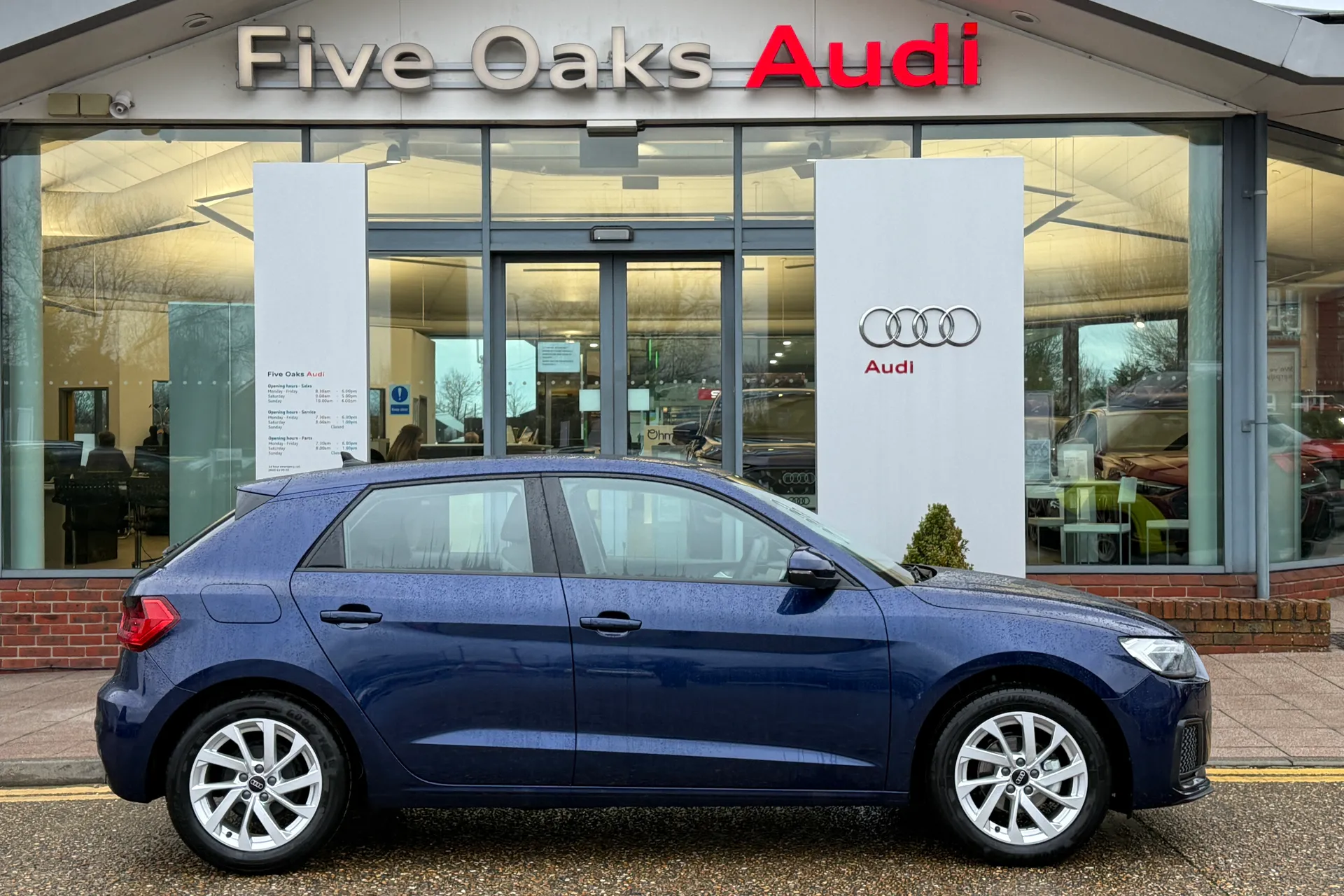 Audi A1 thumbnail image number 2