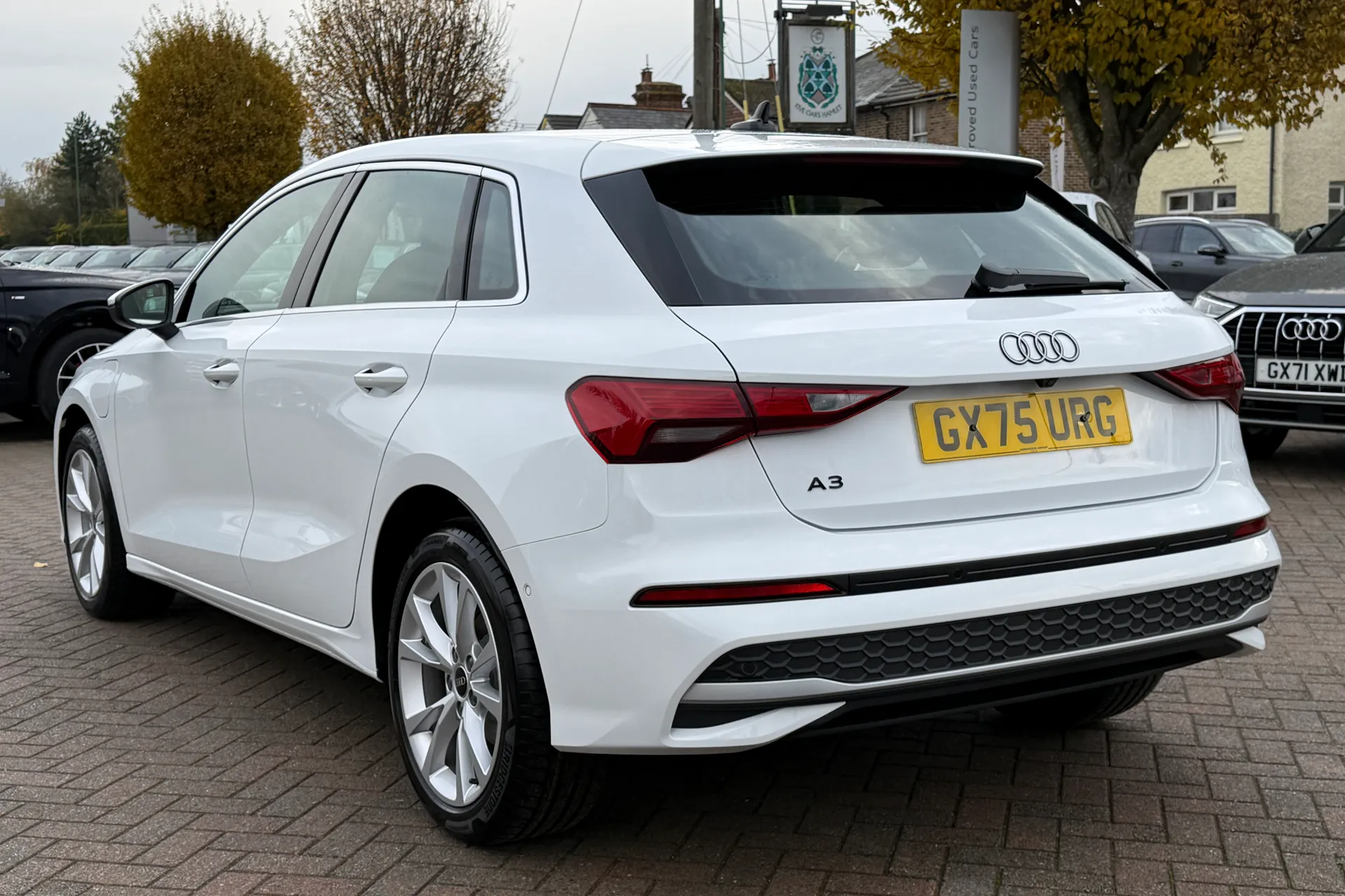 Audi A3 thumbnail image number 31