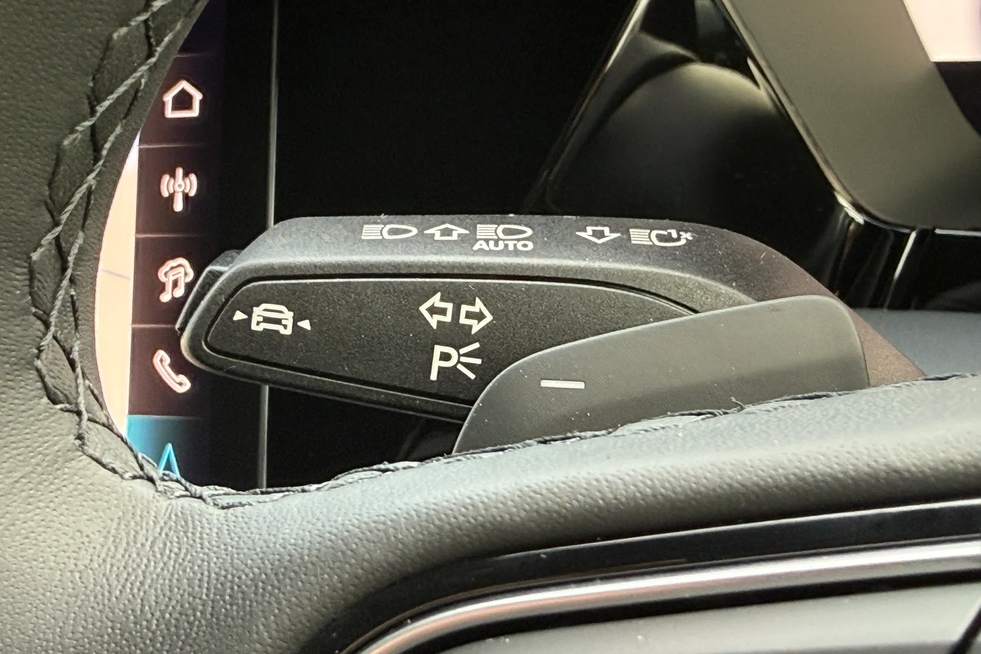 Audi A3 thumbnail image number 17