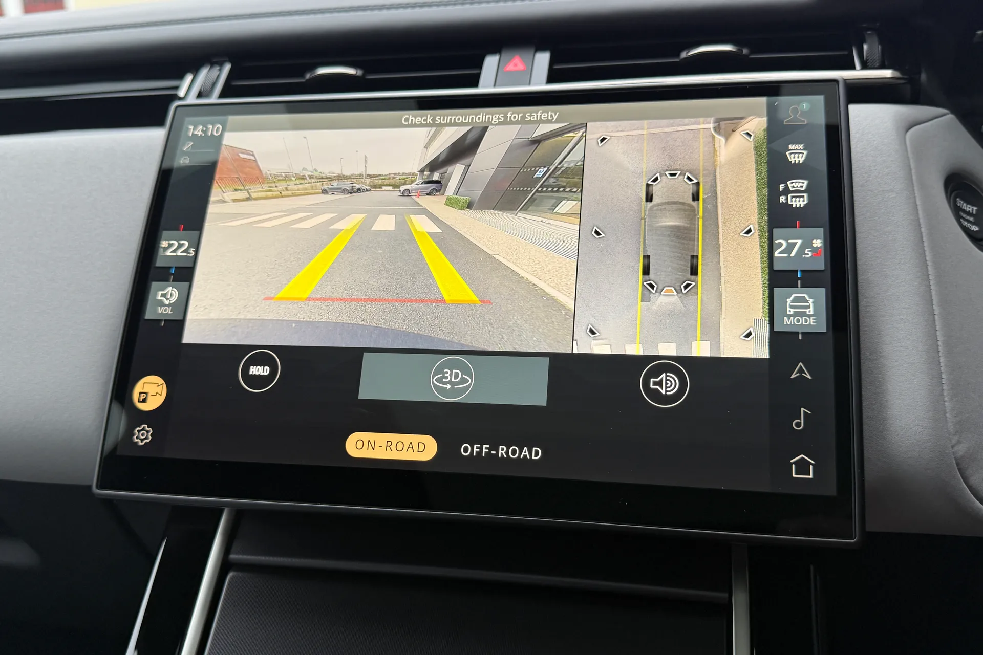 LAND ROVER RANGE ROVER VELAR thumbnail image number 4