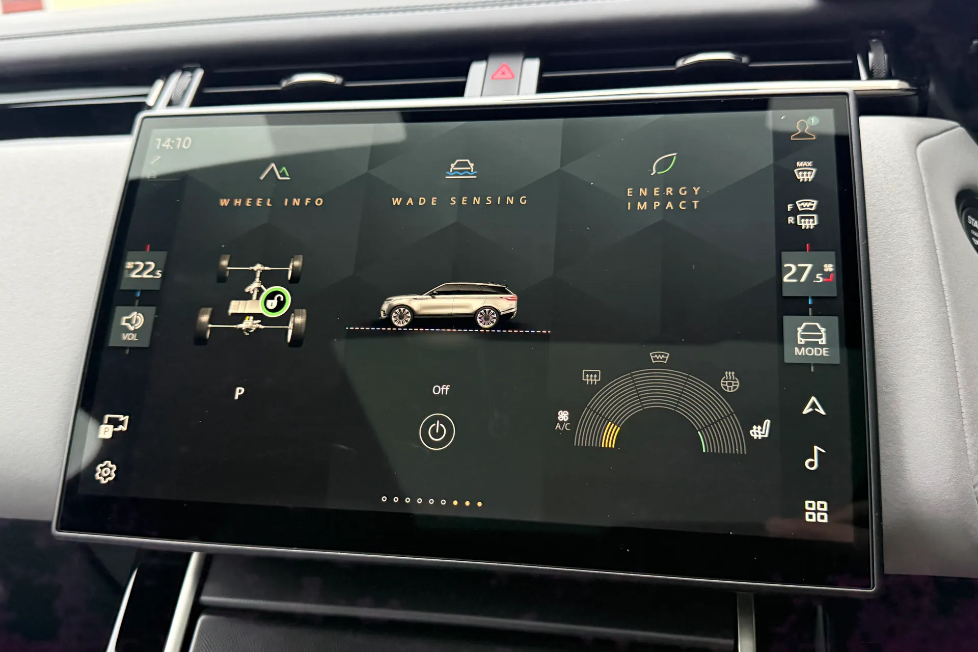 LAND ROVER RANGE ROVER VELAR thumbnail image number 60