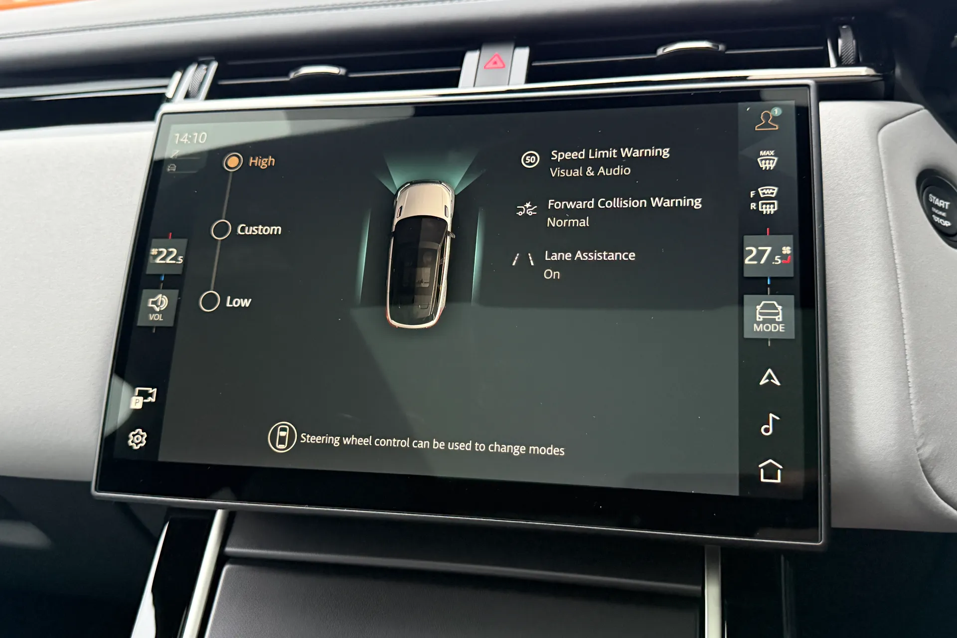 LAND ROVER RANGE ROVER VELAR thumbnail image number 33