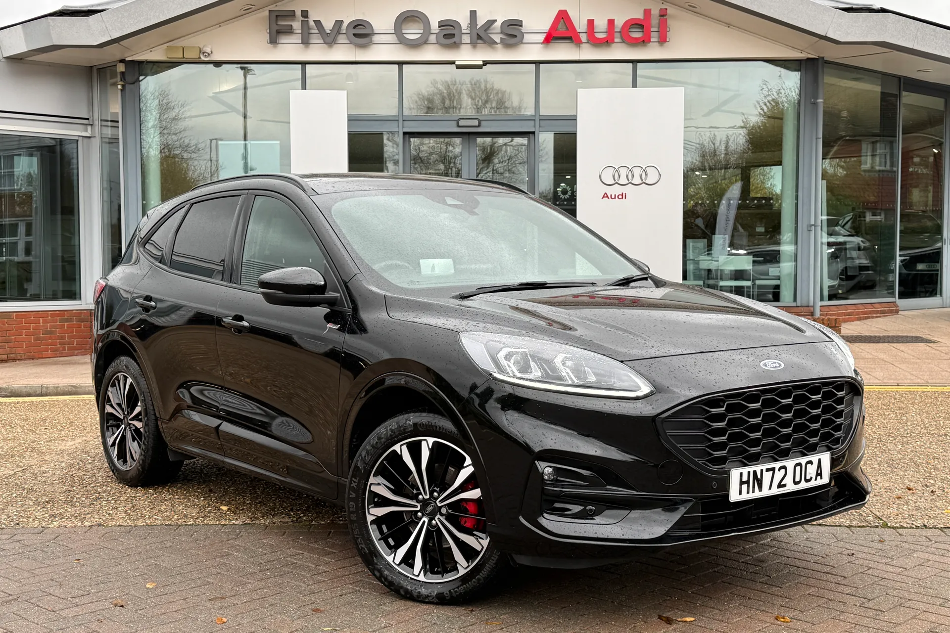 FORD KUGA focused image