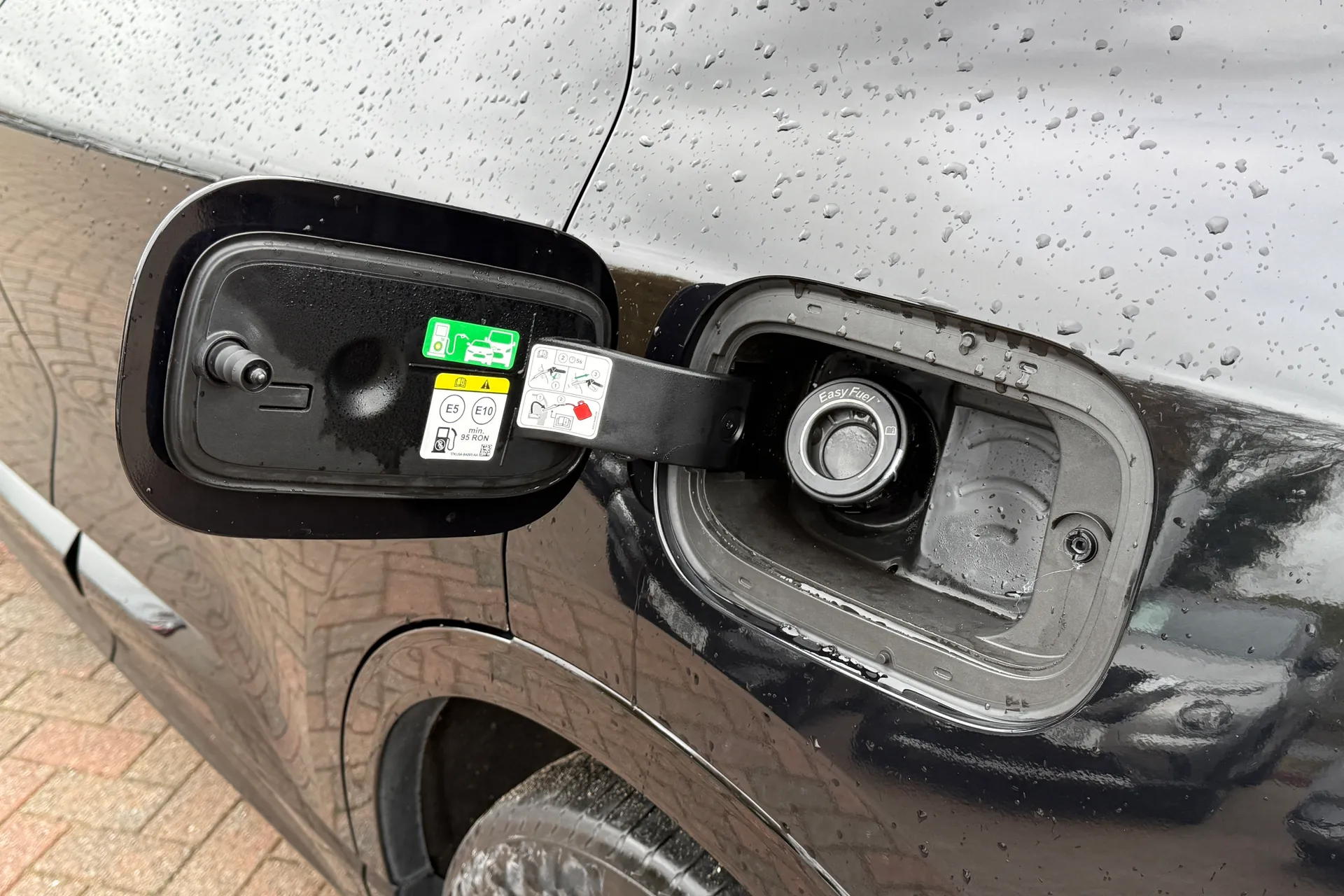 FORD KUGA thumbnail image number 53