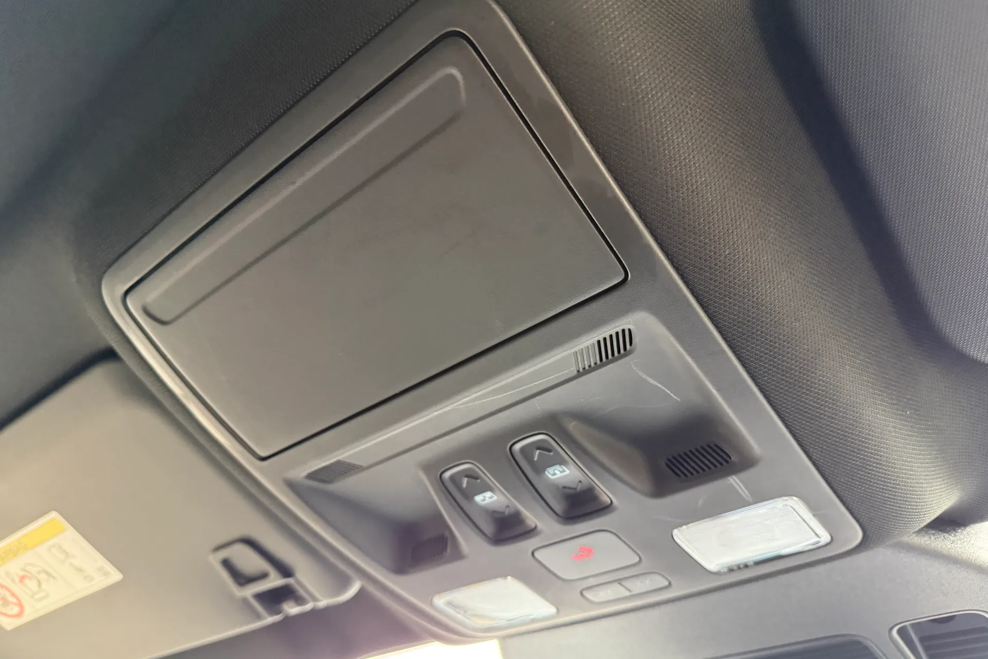 FORD KUGA thumbnail image number 21