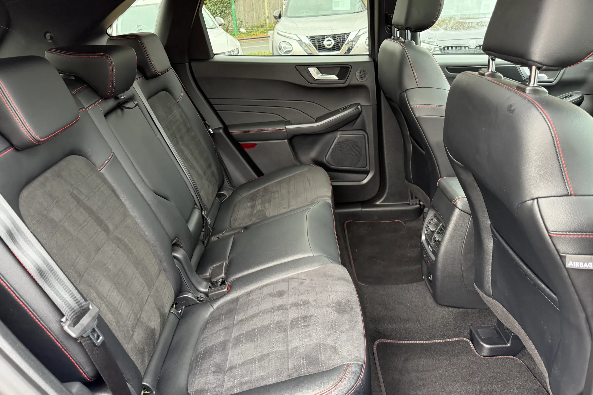 FORD KUGA thumbnail image number 47