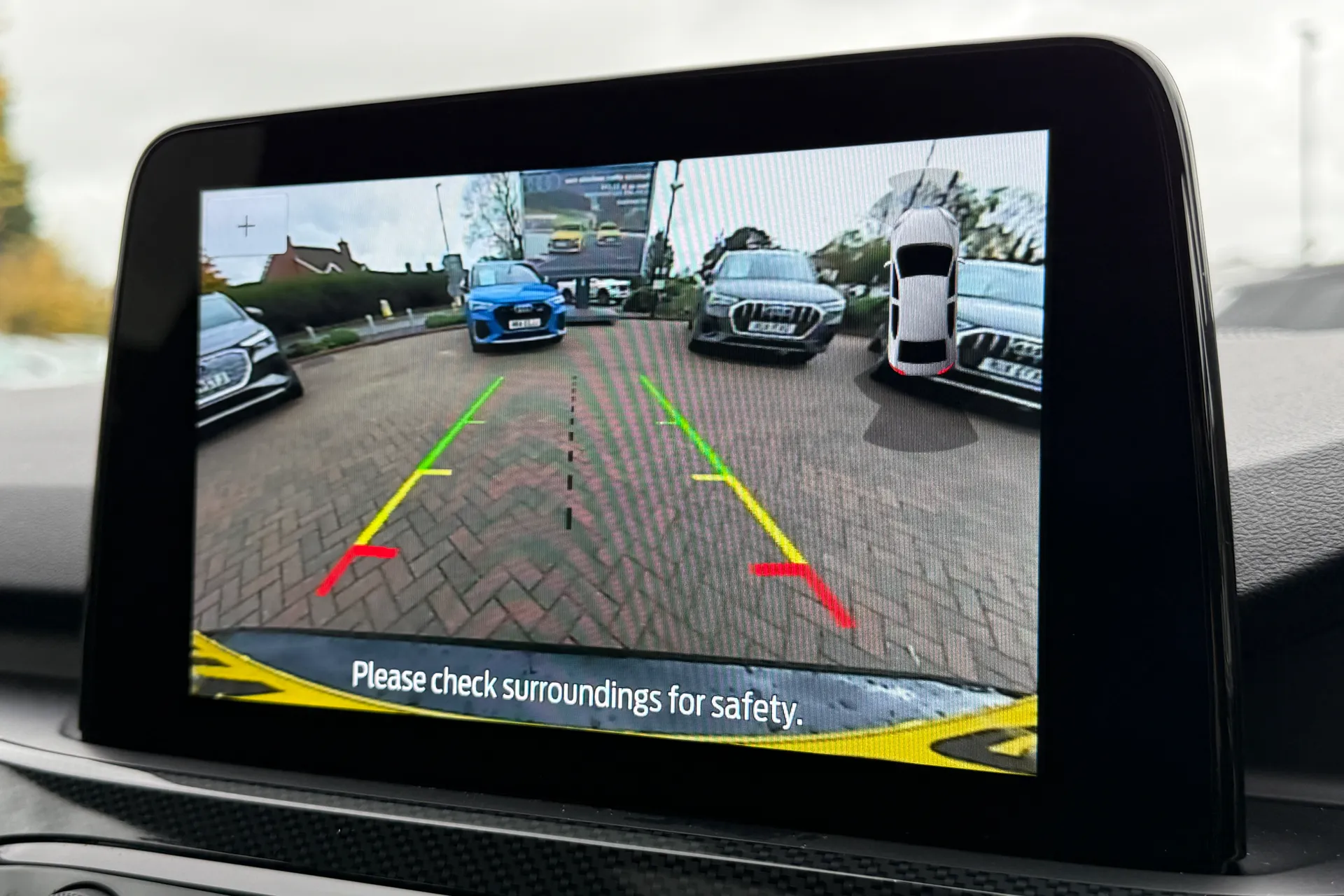 FORD KUGA thumbnail image number 4