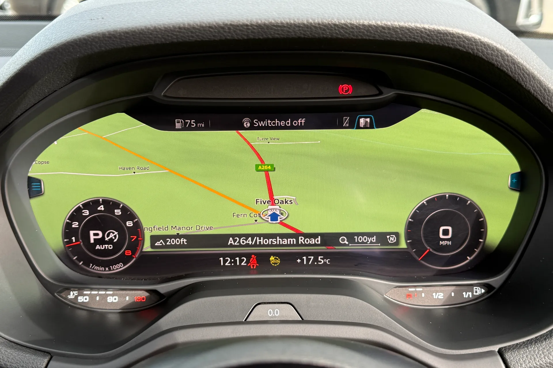 Audi Q2 thumbnail image number 13