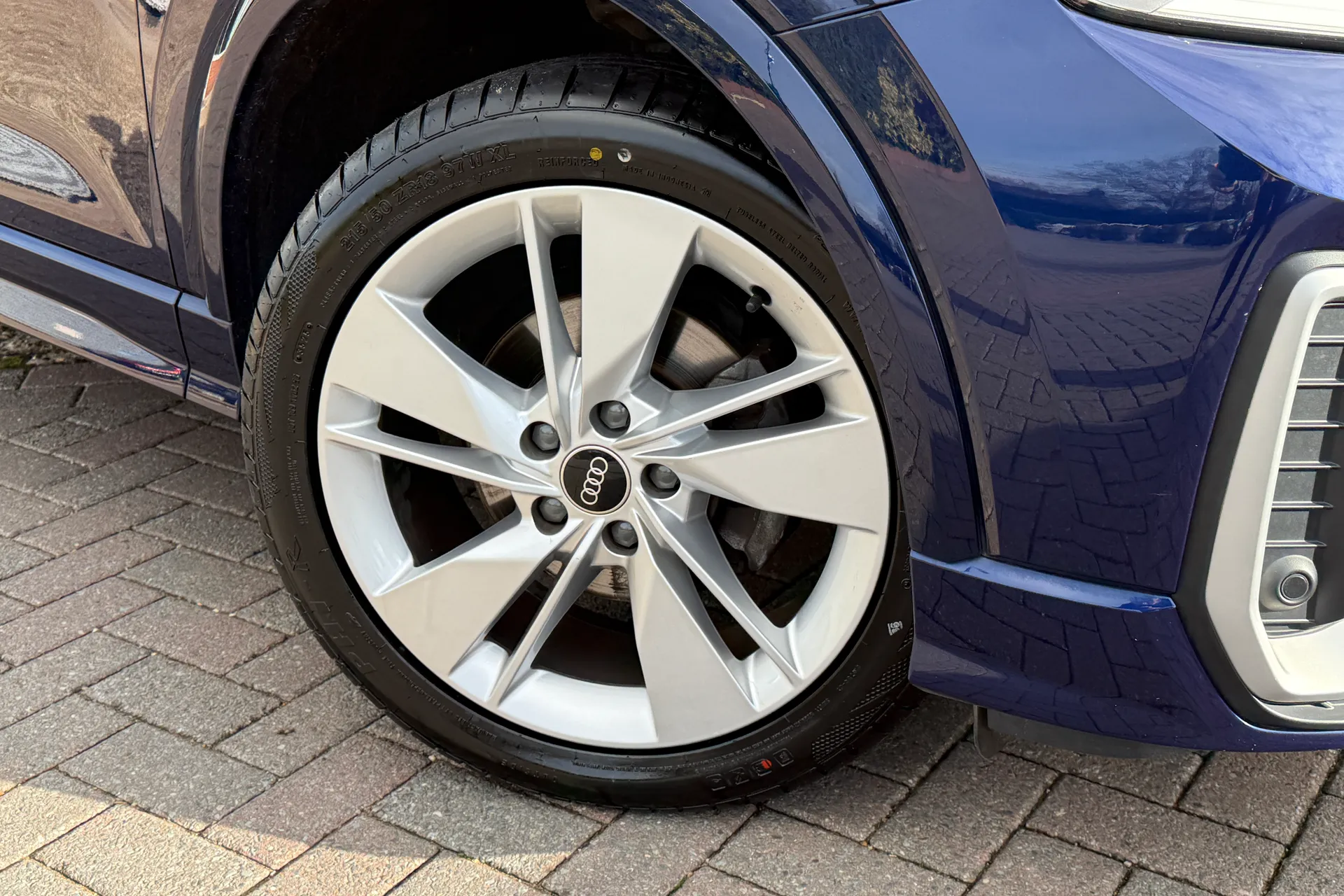 Audi Q2 thumbnail image number 8