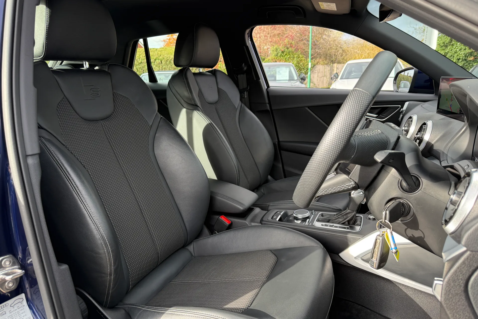 Audi Q2 thumbnail image number 24