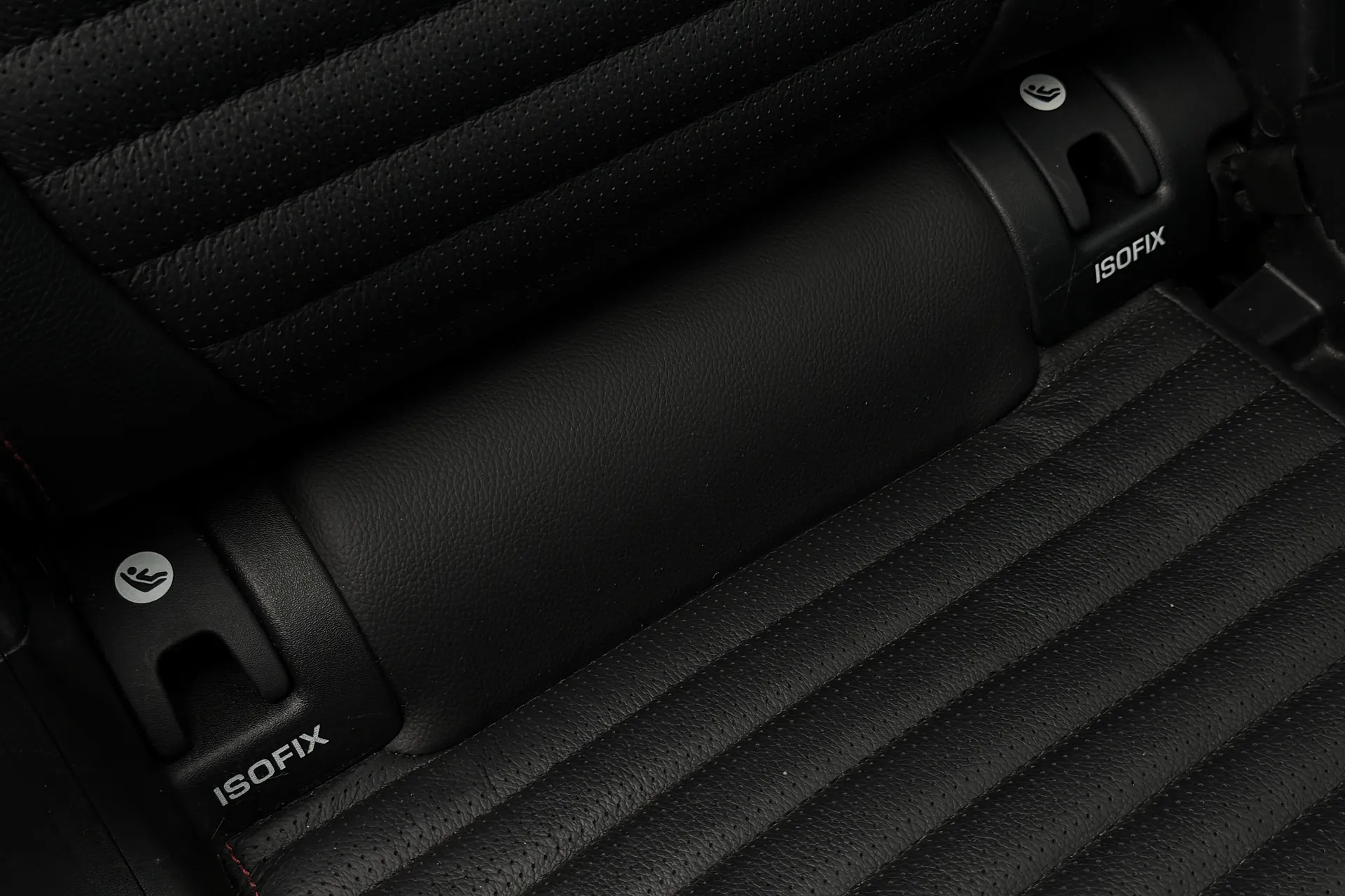 LAND ROVER DISCOVERY SPORT thumbnail image number 38