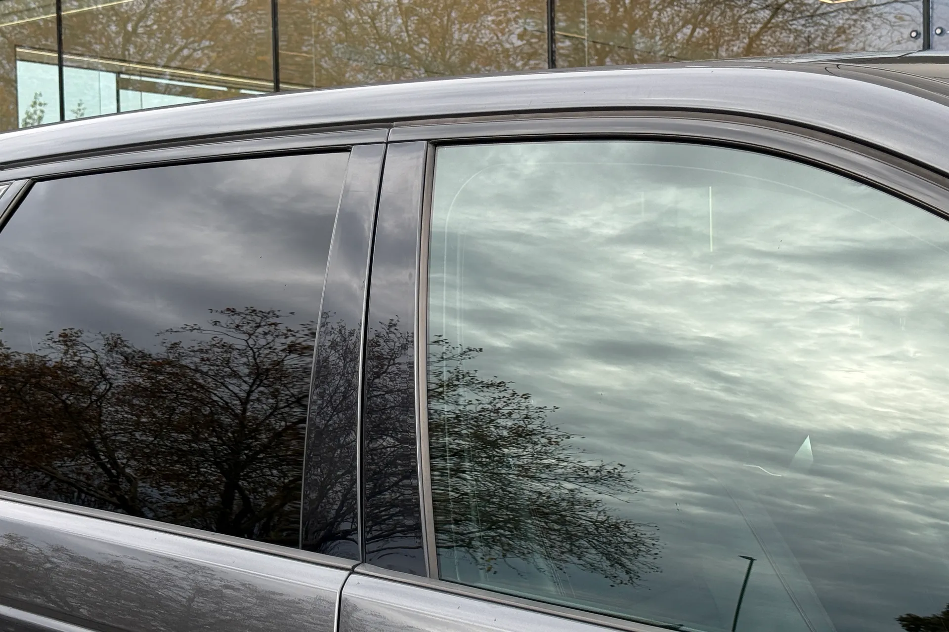 LAND ROVER DISCOVERY SPORT thumbnail image number 29