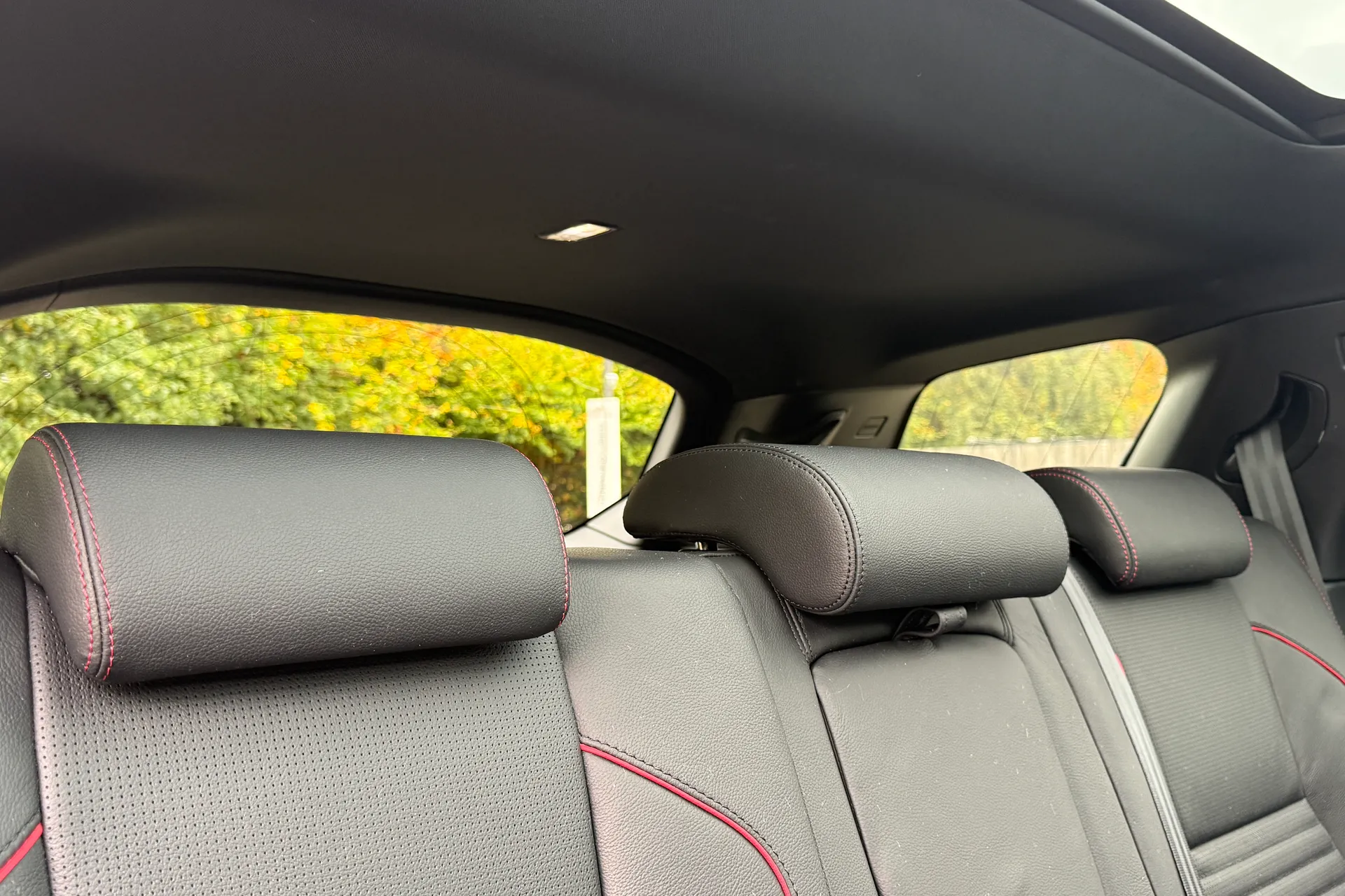 LAND ROVER DISCOVERY SPORT thumbnail image number 25