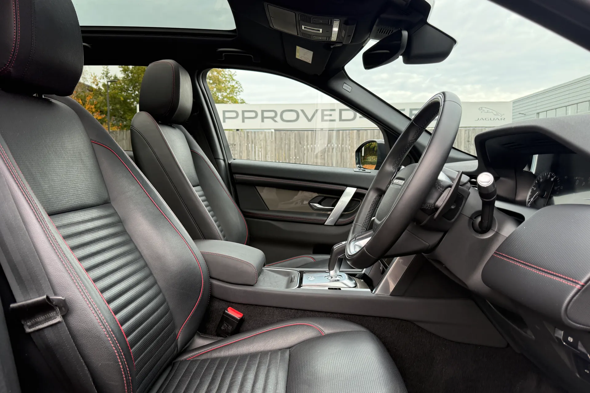 LAND ROVER DISCOVERY SPORT thumbnail image number 43