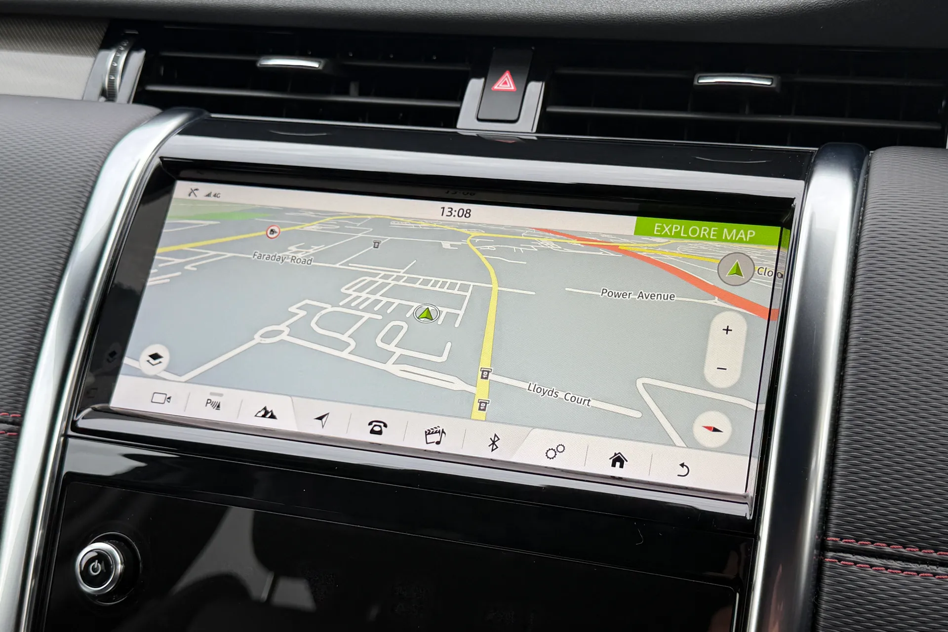 LAND ROVER DISCOVERY SPORT thumbnail image number 8