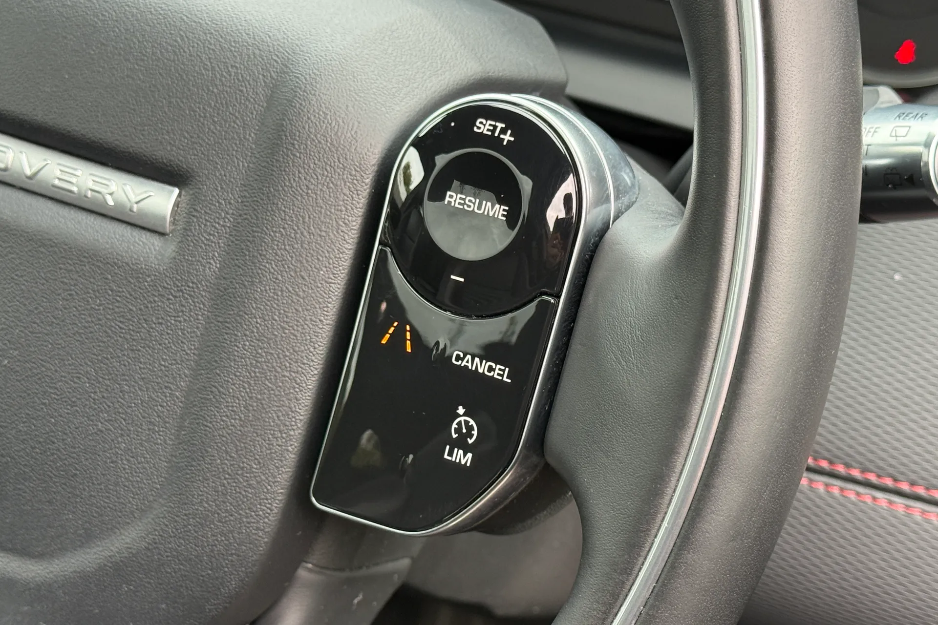 LAND ROVER DISCOVERY SPORT thumbnail image number 48