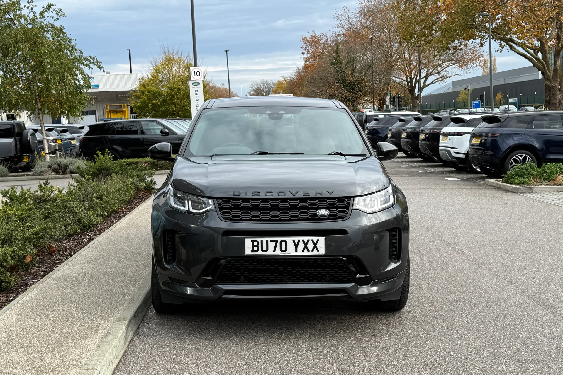 LAND ROVER DISCOVERY SPORT thumbnail image number 17