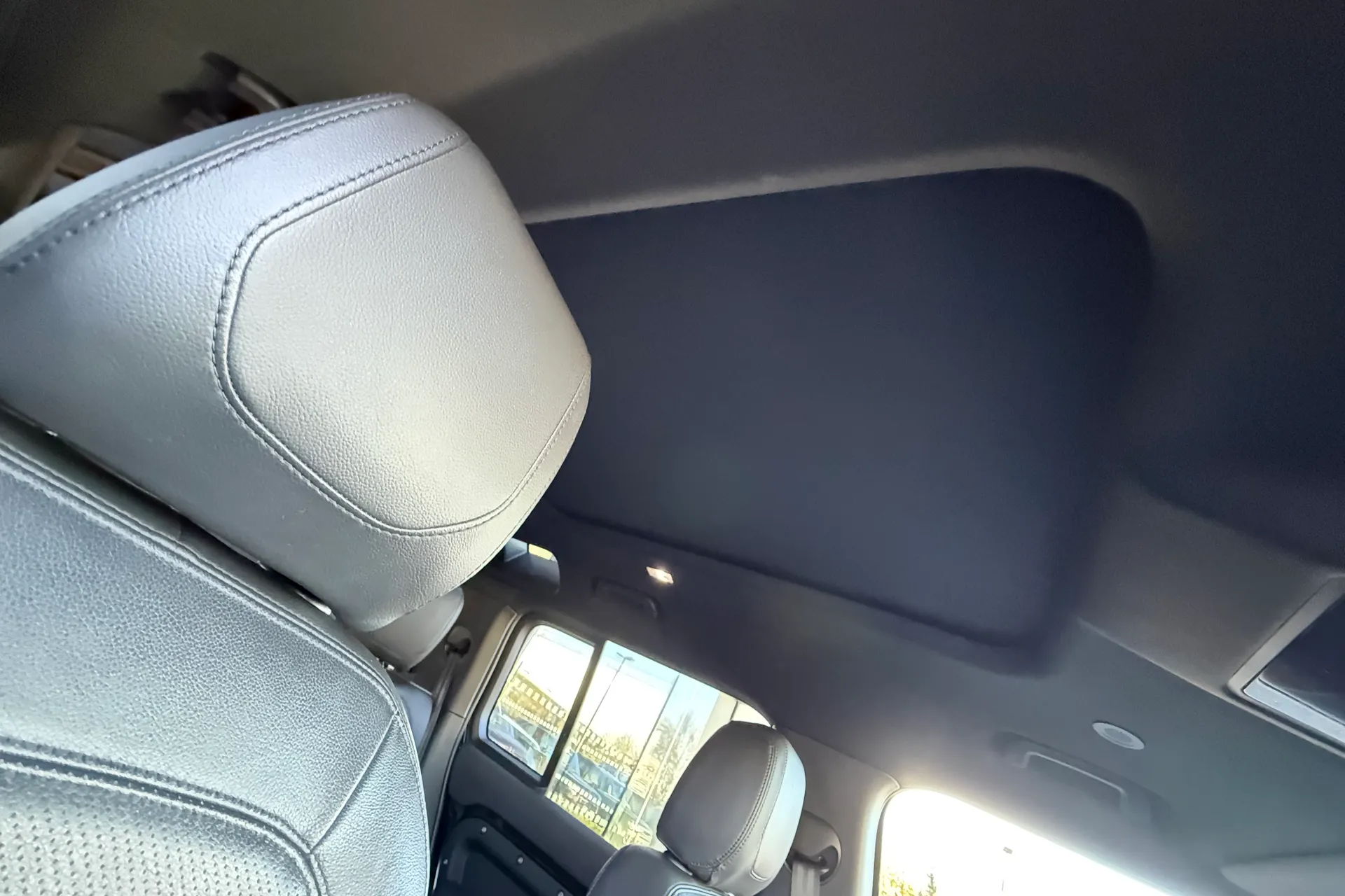 LAND ROVER DEFENDER thumbnail image number 40