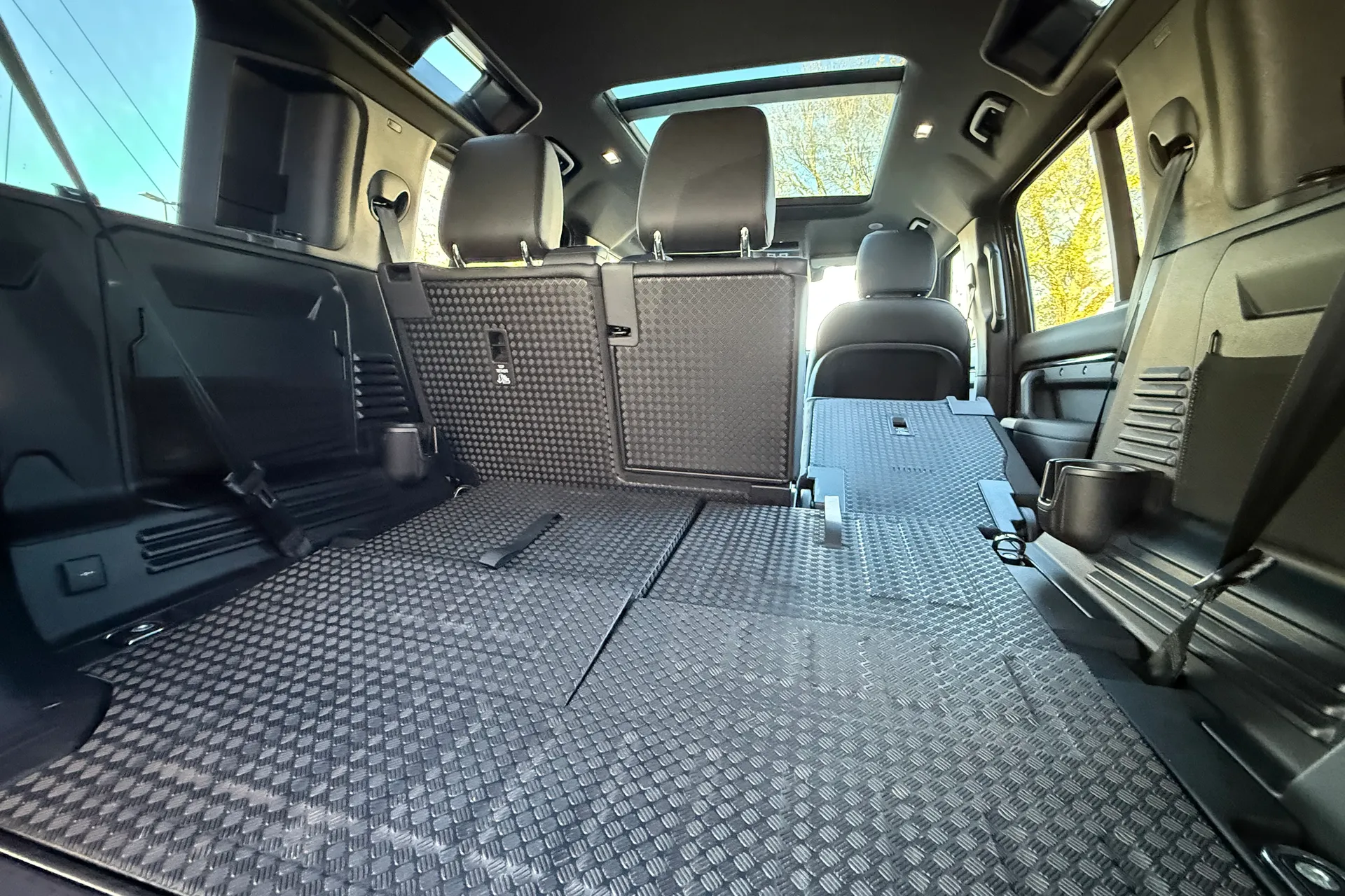 LAND ROVER DEFENDER thumbnail image number 44