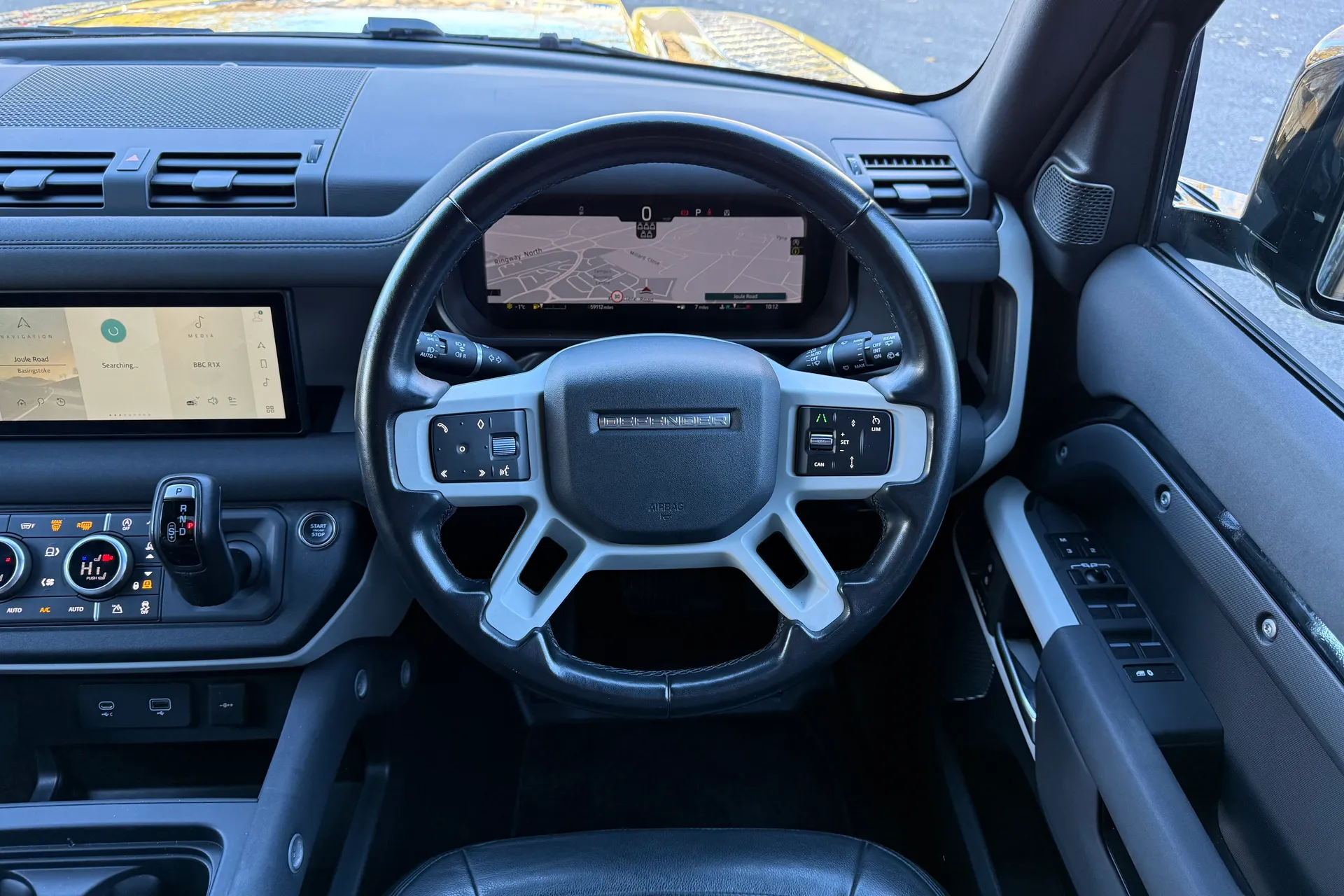 LAND ROVER DEFENDER thumbnail image number 14