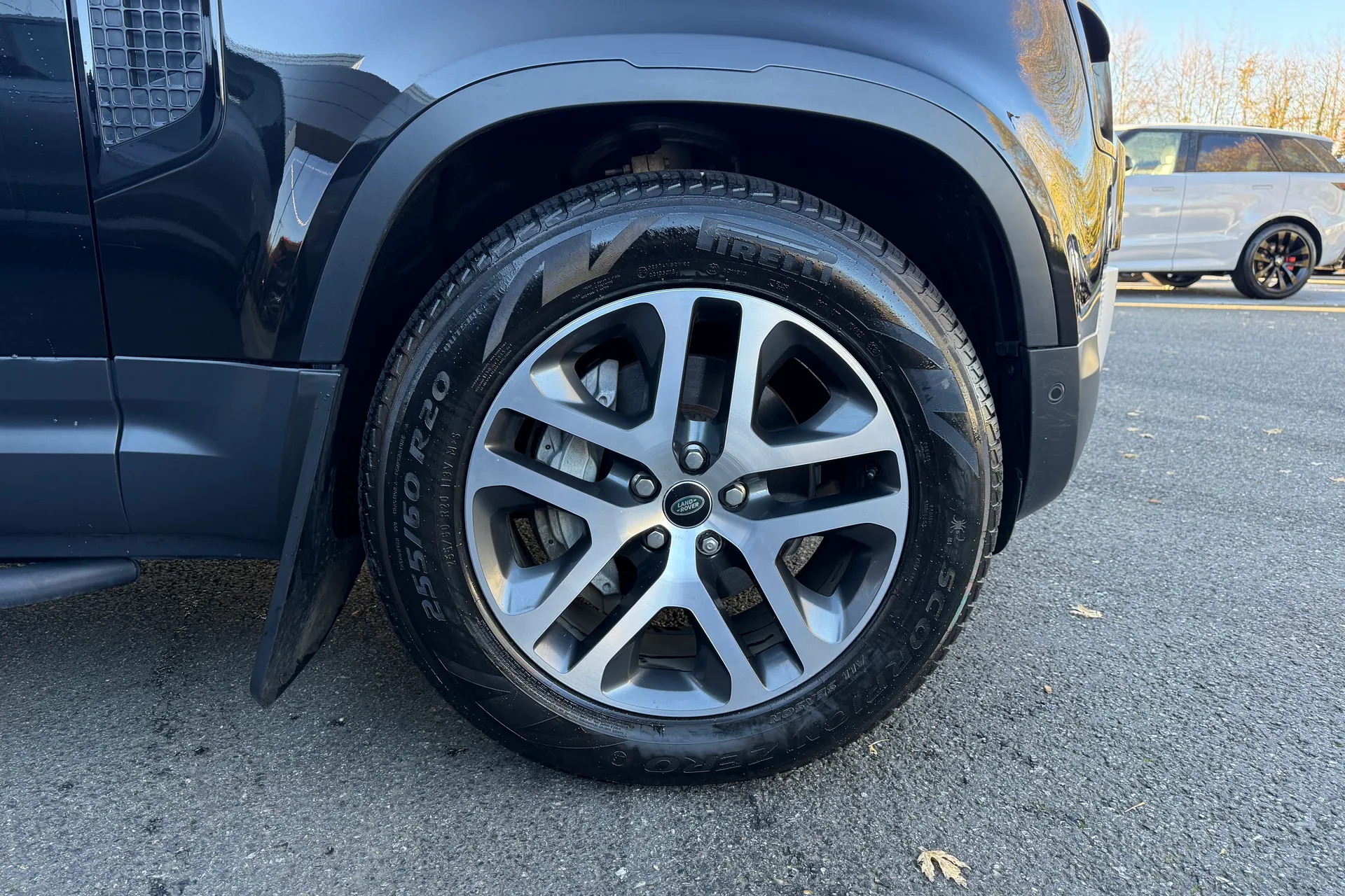 LAND ROVER DEFENDER thumbnail image number 22