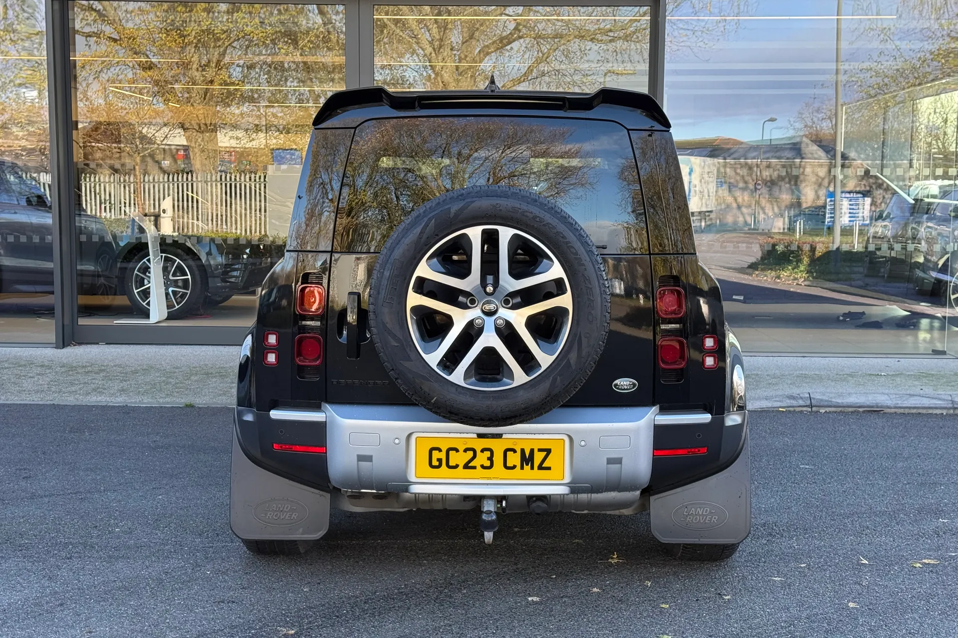 LAND ROVER DEFENDER thumbnail image number 6