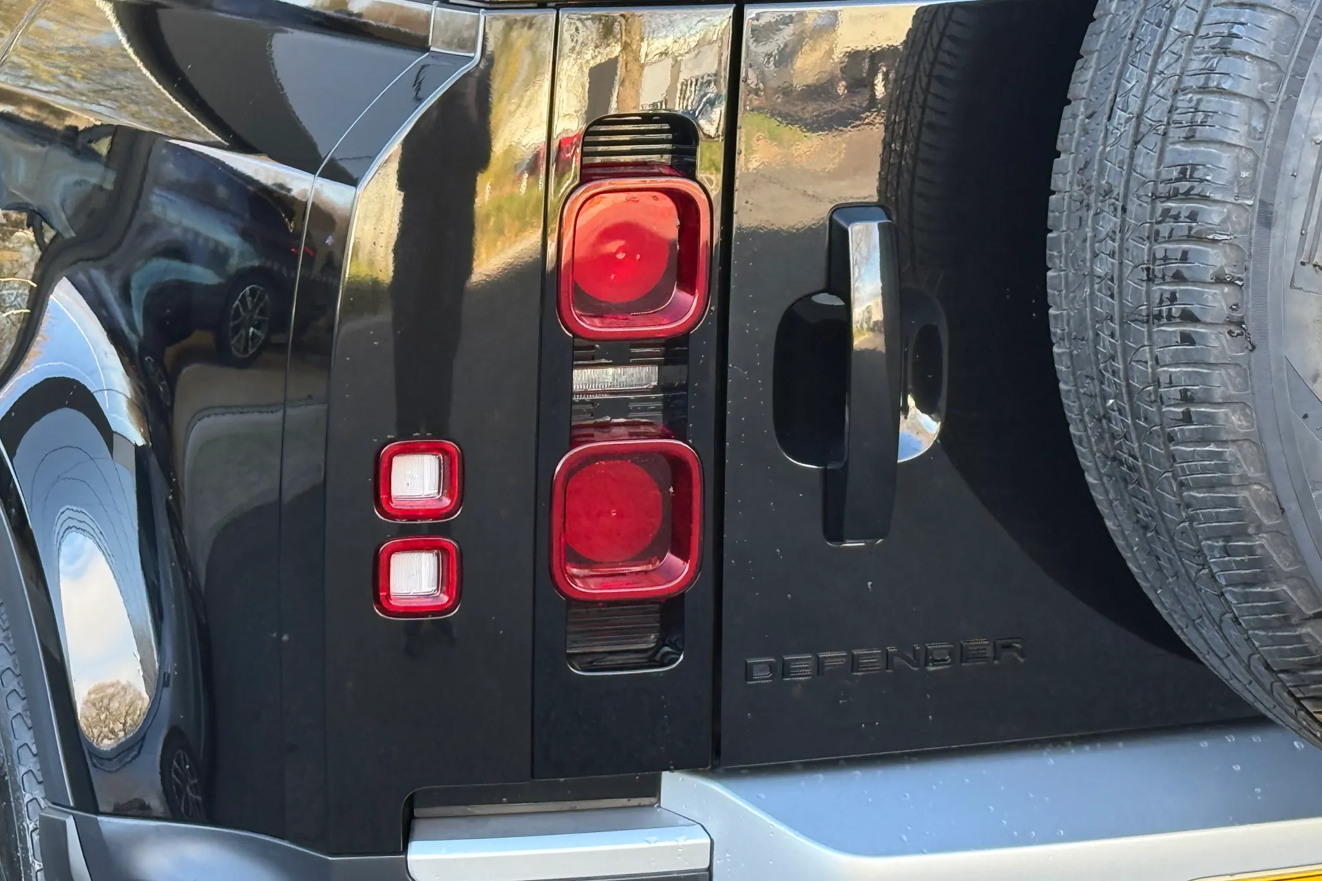 LAND ROVER DEFENDER thumbnail image number 55