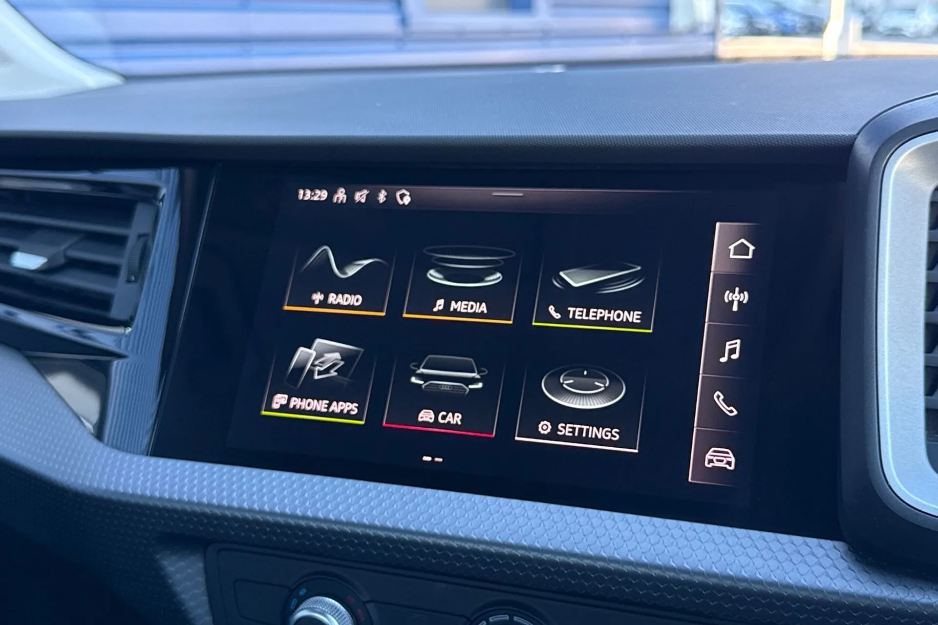 Audi A1 thumbnail image number 4