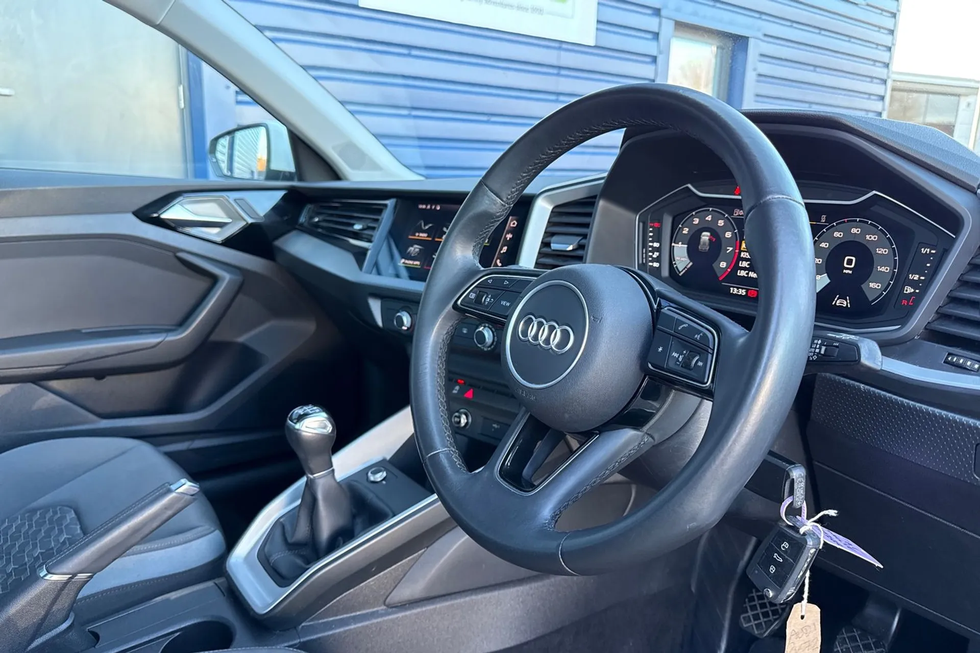 Audi A1 thumbnail image number 30