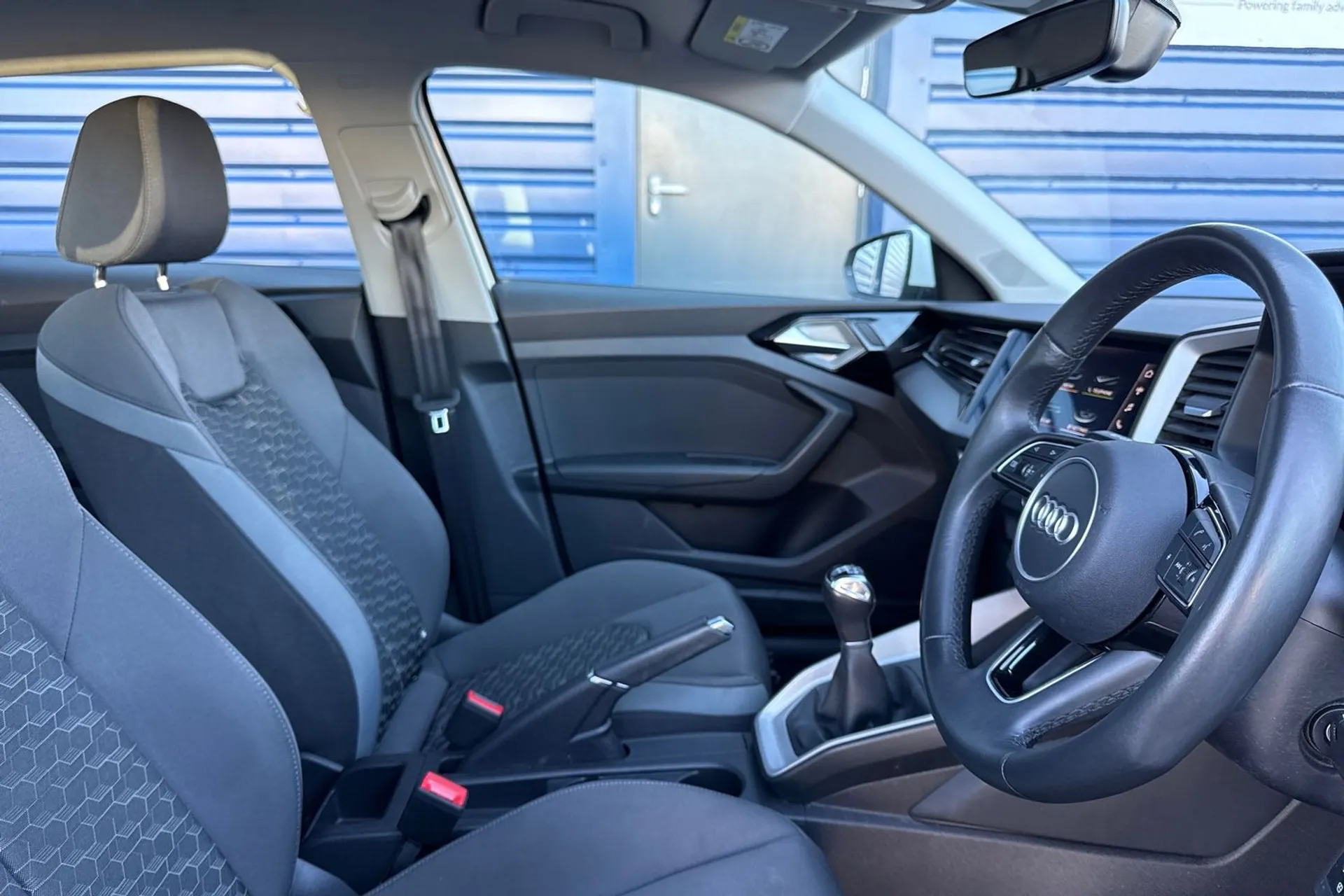 Audi A1 thumbnail image number 27