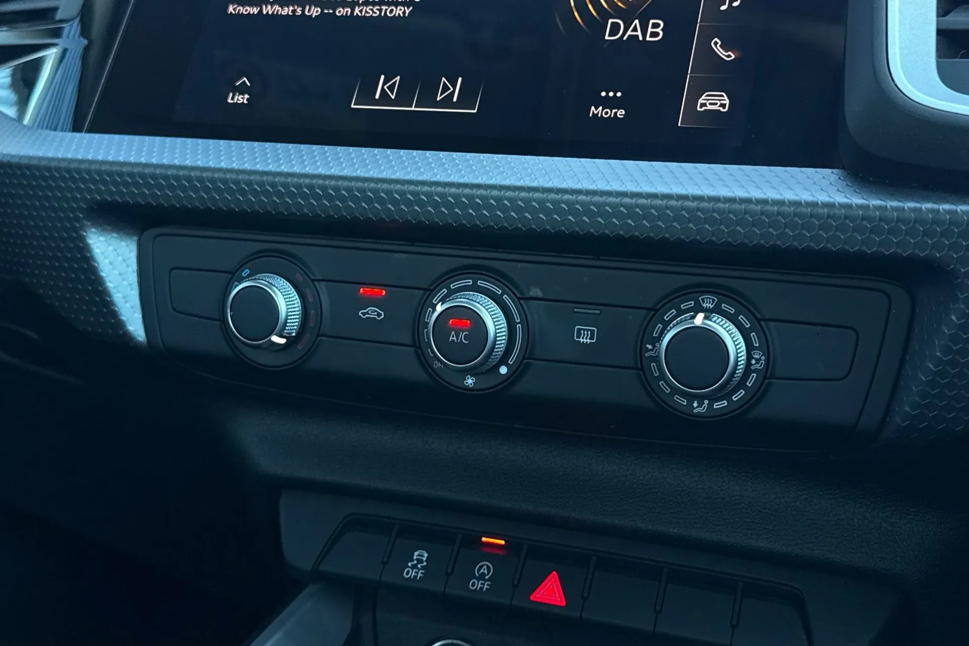 Audi A1 thumbnail image number 23