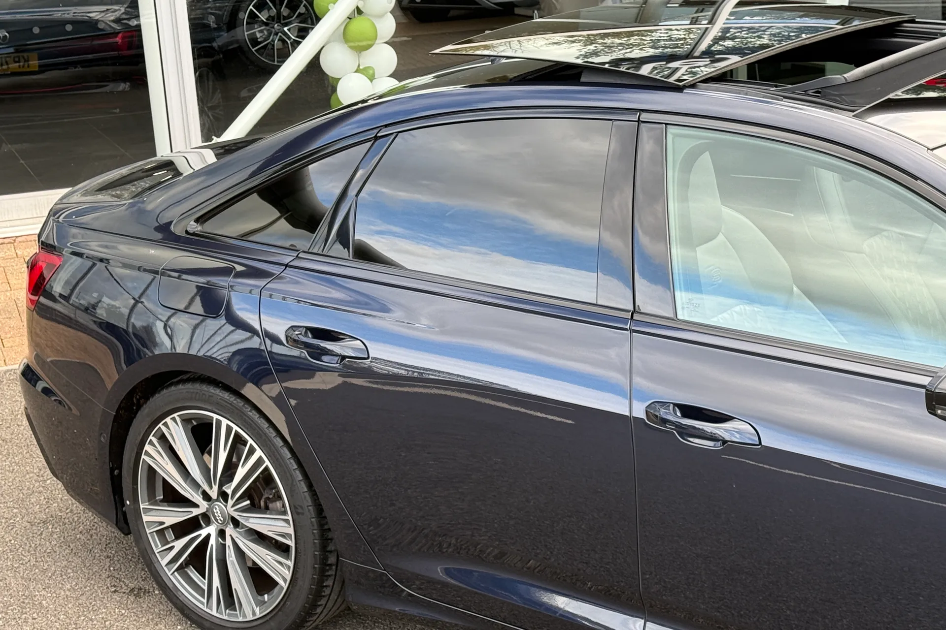 Audi A6 thumbnail image number 12