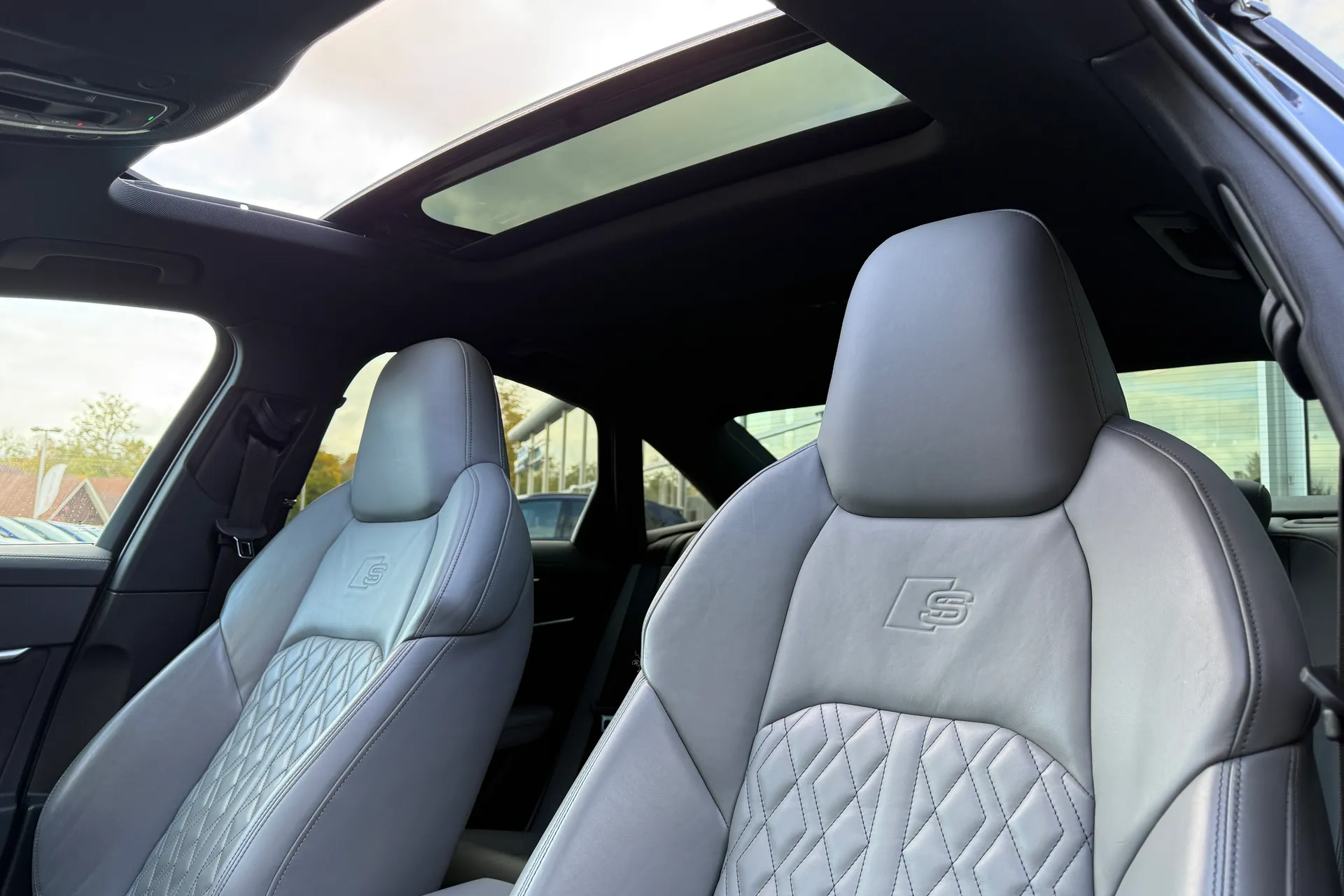 Audi A6 thumbnail image number 62