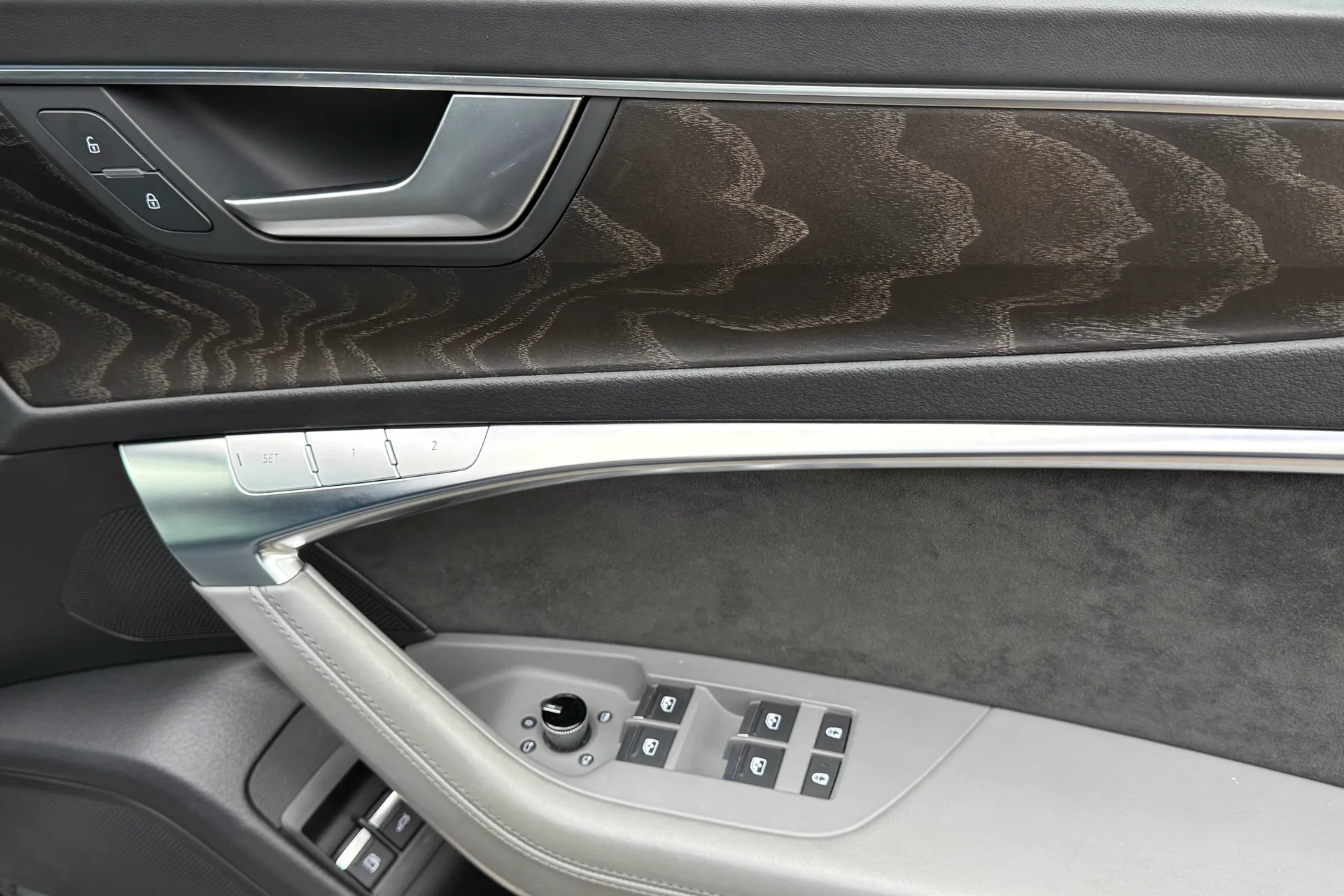 Audi A6 thumbnail image number 41