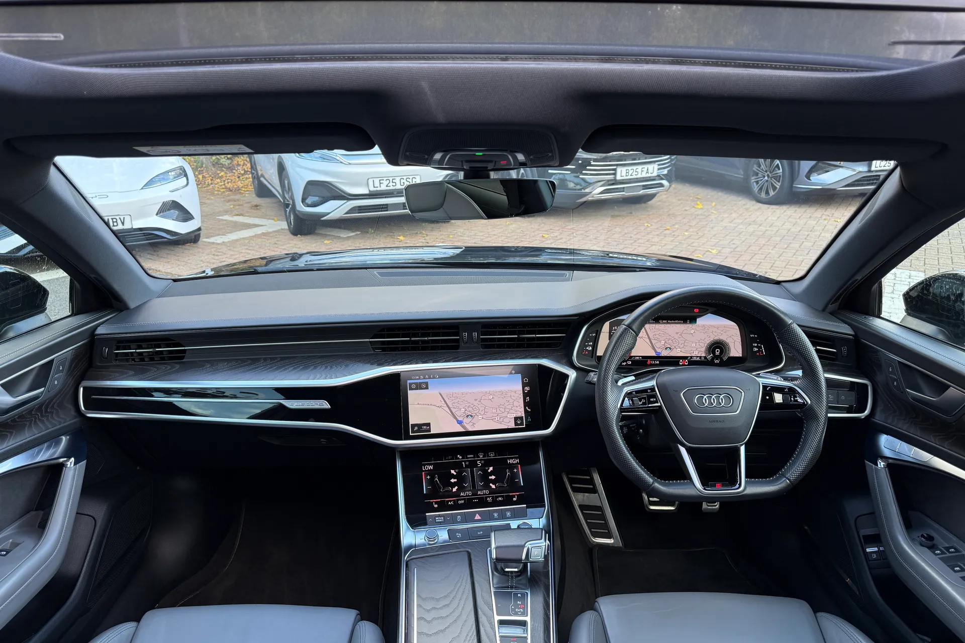 Audi A6 thumbnail image number 3