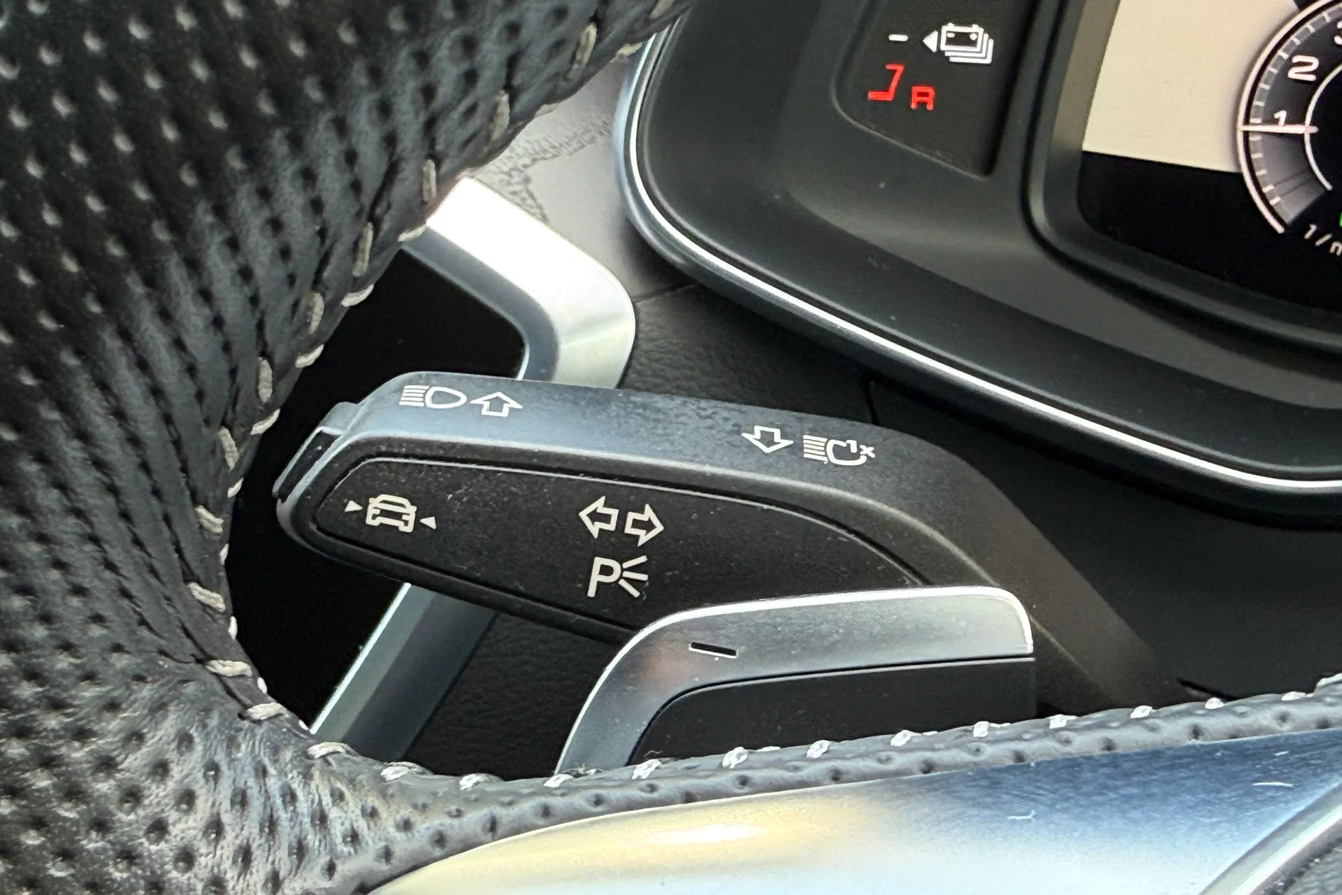 Audi A6 thumbnail image number 50