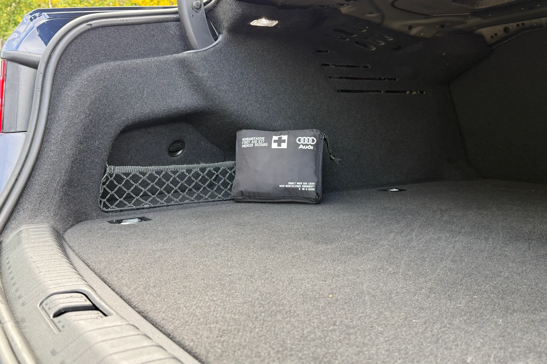 Audi A6 thumbnail image number 29