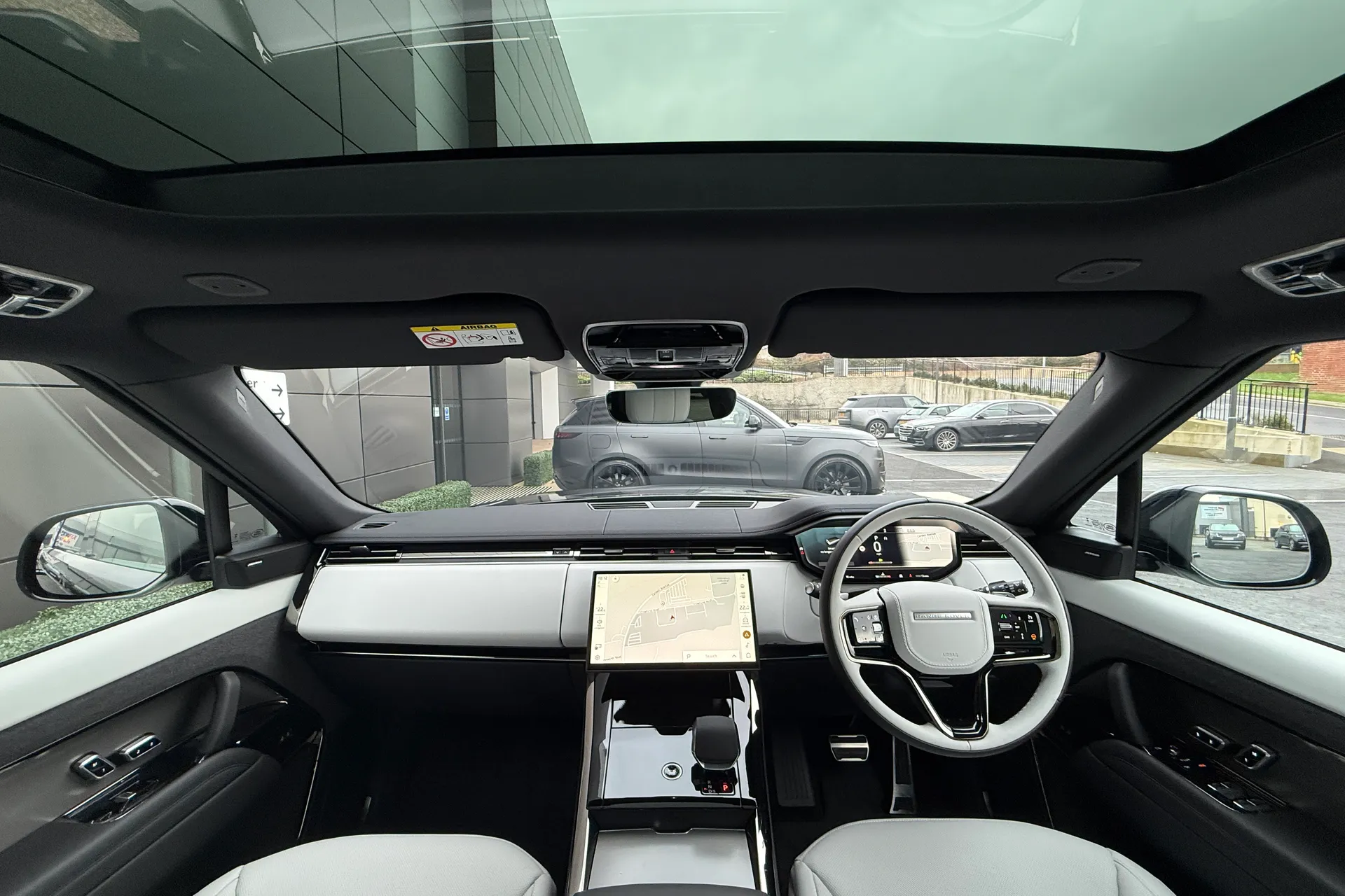 LAND ROVER RANGE ROVER SPORT thumbnail image number 3