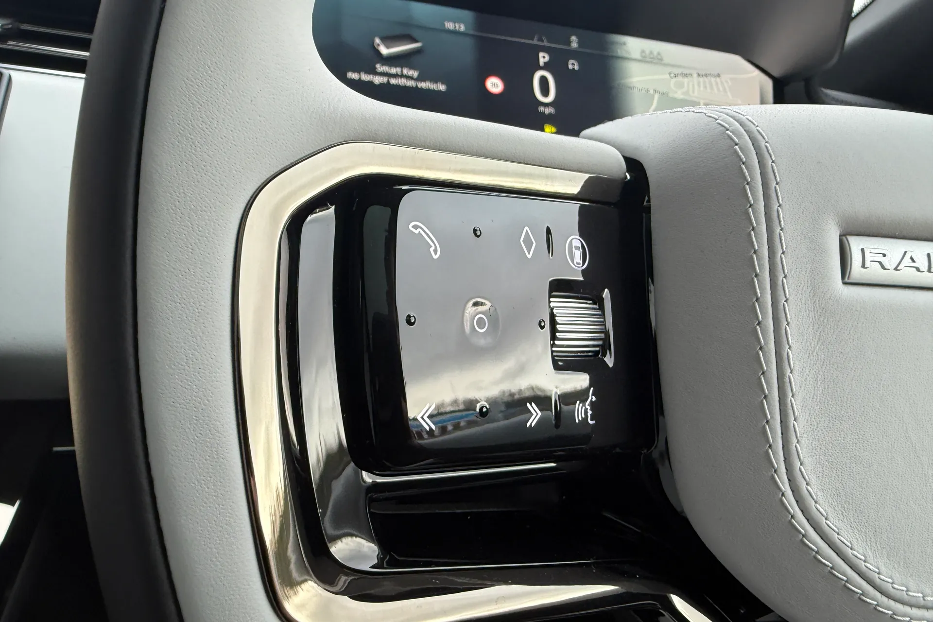 LAND ROVER RANGE ROVER SPORT thumbnail image number 30