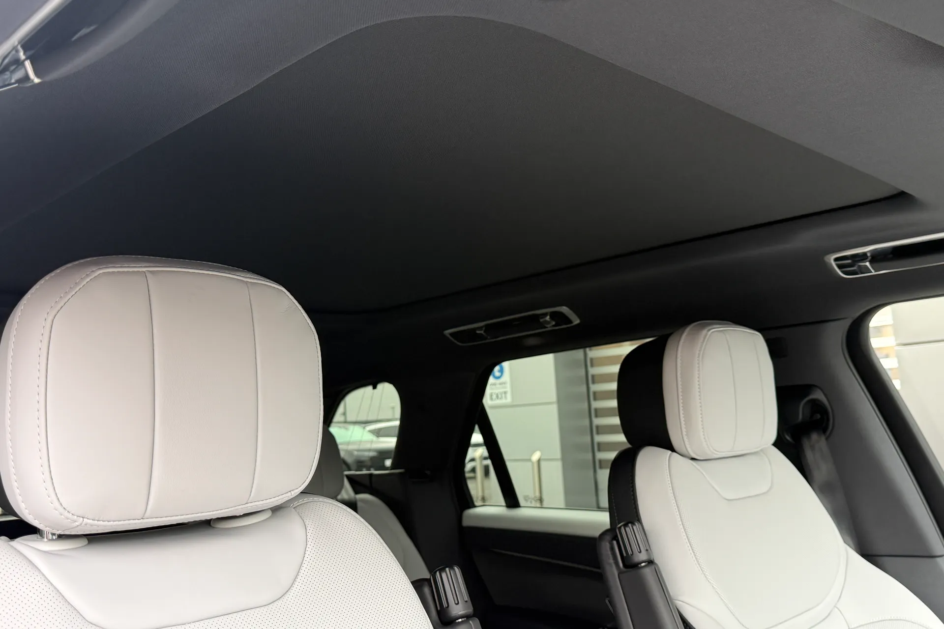 LAND ROVER RANGE ROVER SPORT thumbnail image number 8