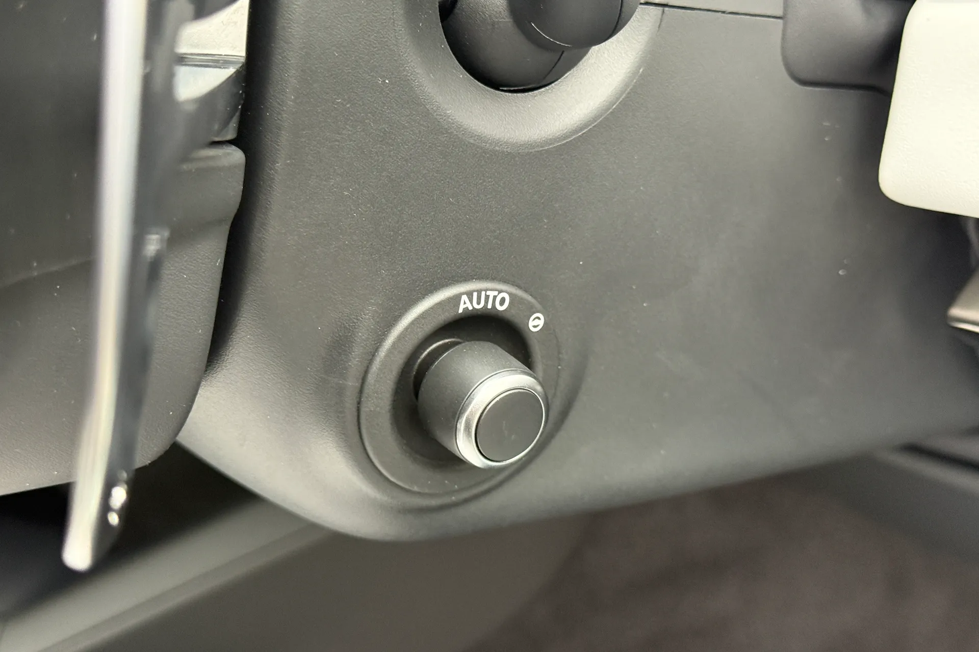 LAND ROVER RANGE ROVER SPORT thumbnail image number 18