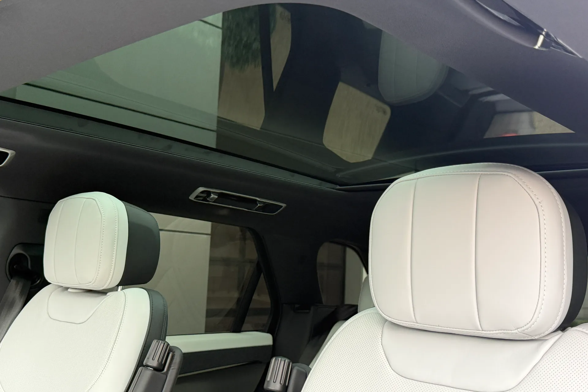 LAND ROVER RANGE ROVER SPORT thumbnail image number 51