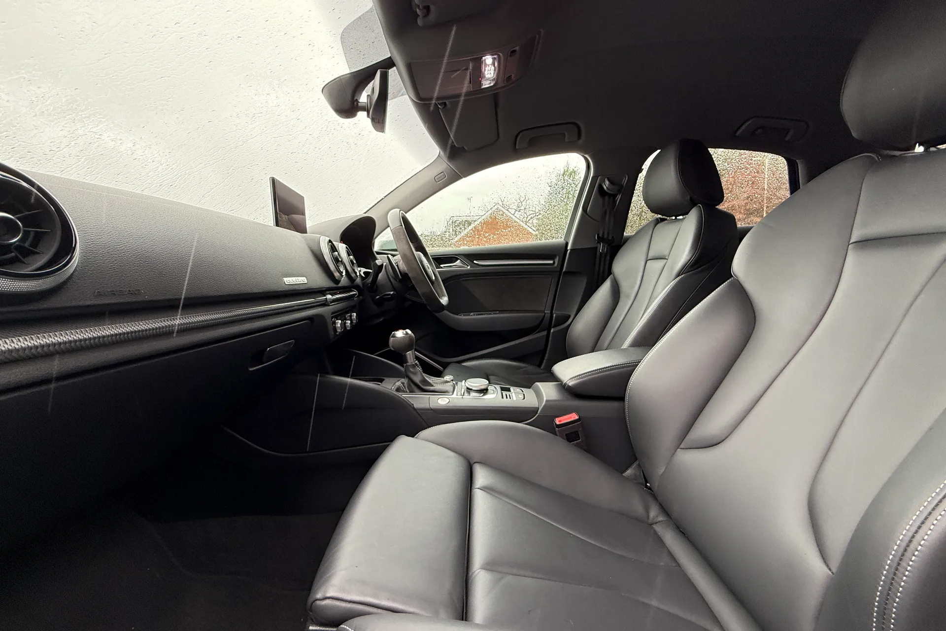 Audi RS3 thumbnail image number 46