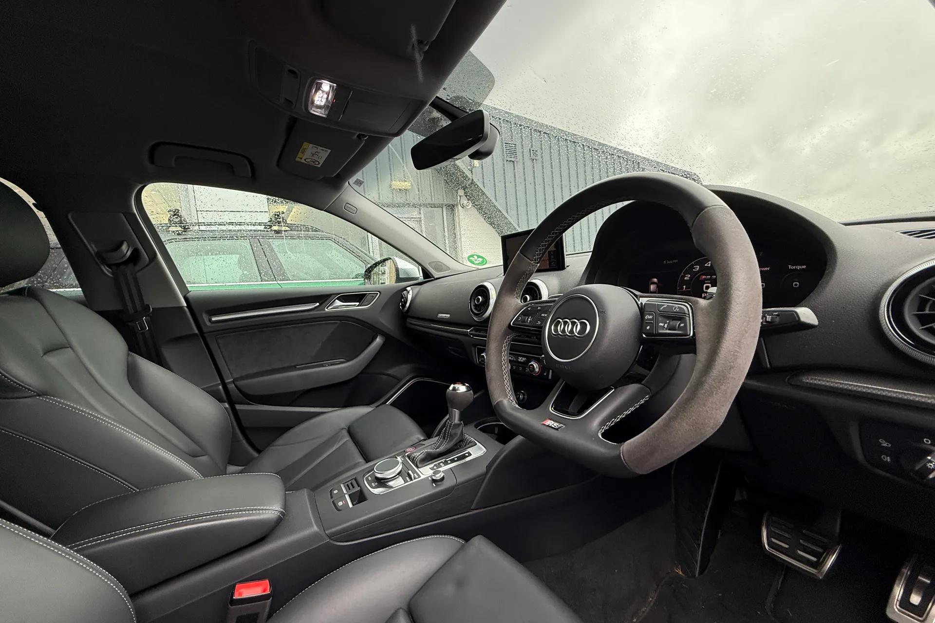 Audi RS3 thumbnail image number 10