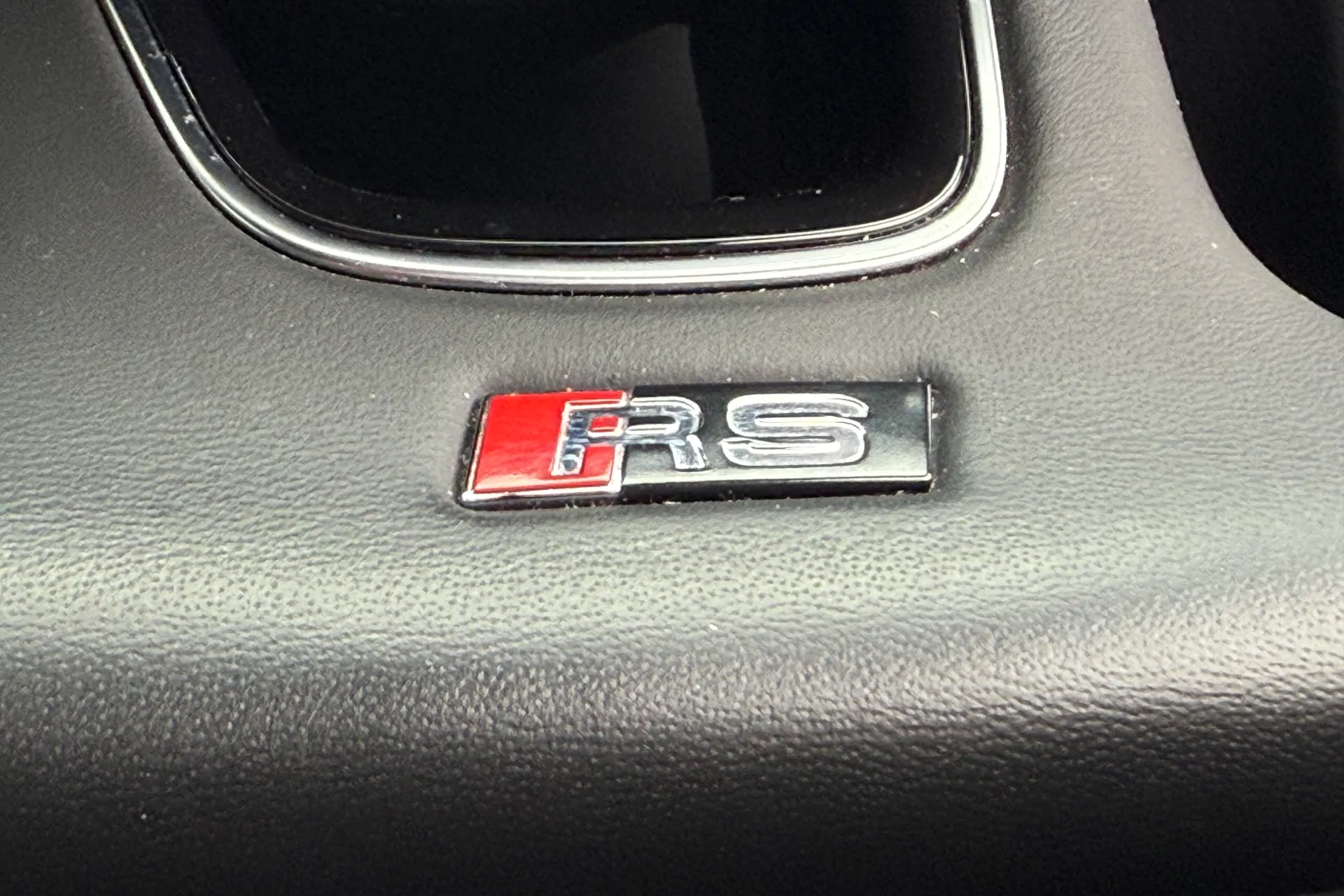 Audi RS3 thumbnail image number 13