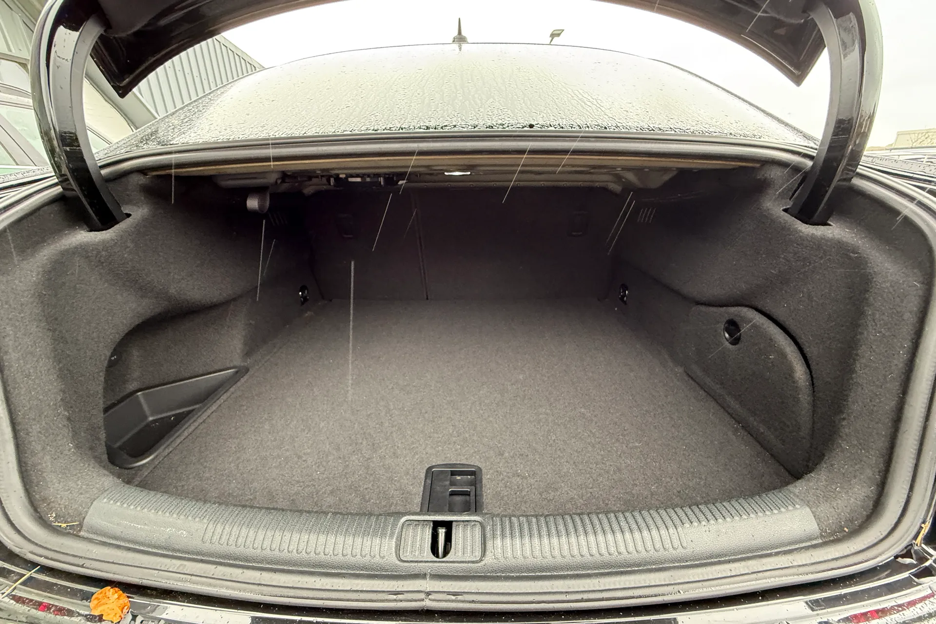 Audi RS3 thumbnail image number 44