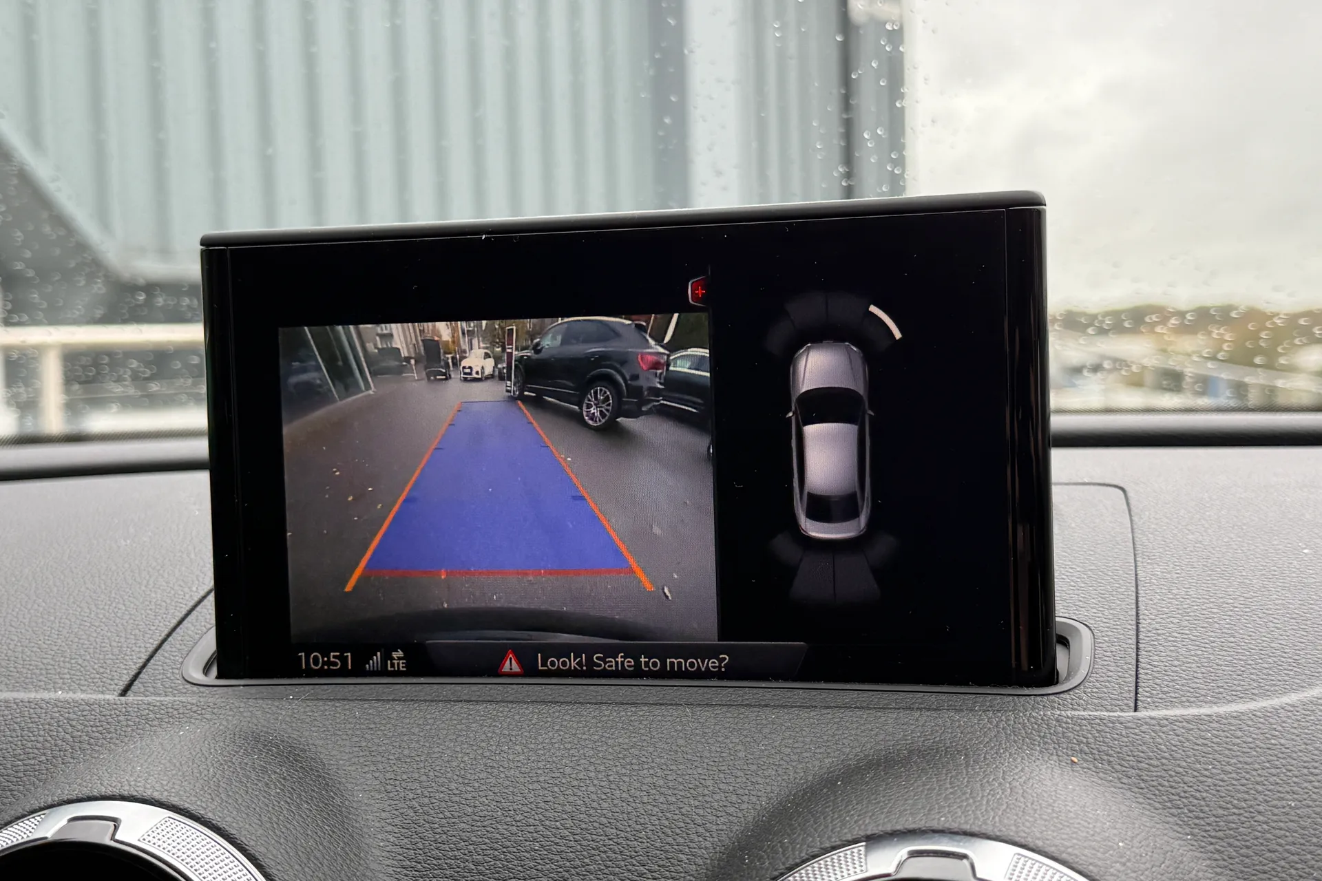 Audi RS3 thumbnail image number 4