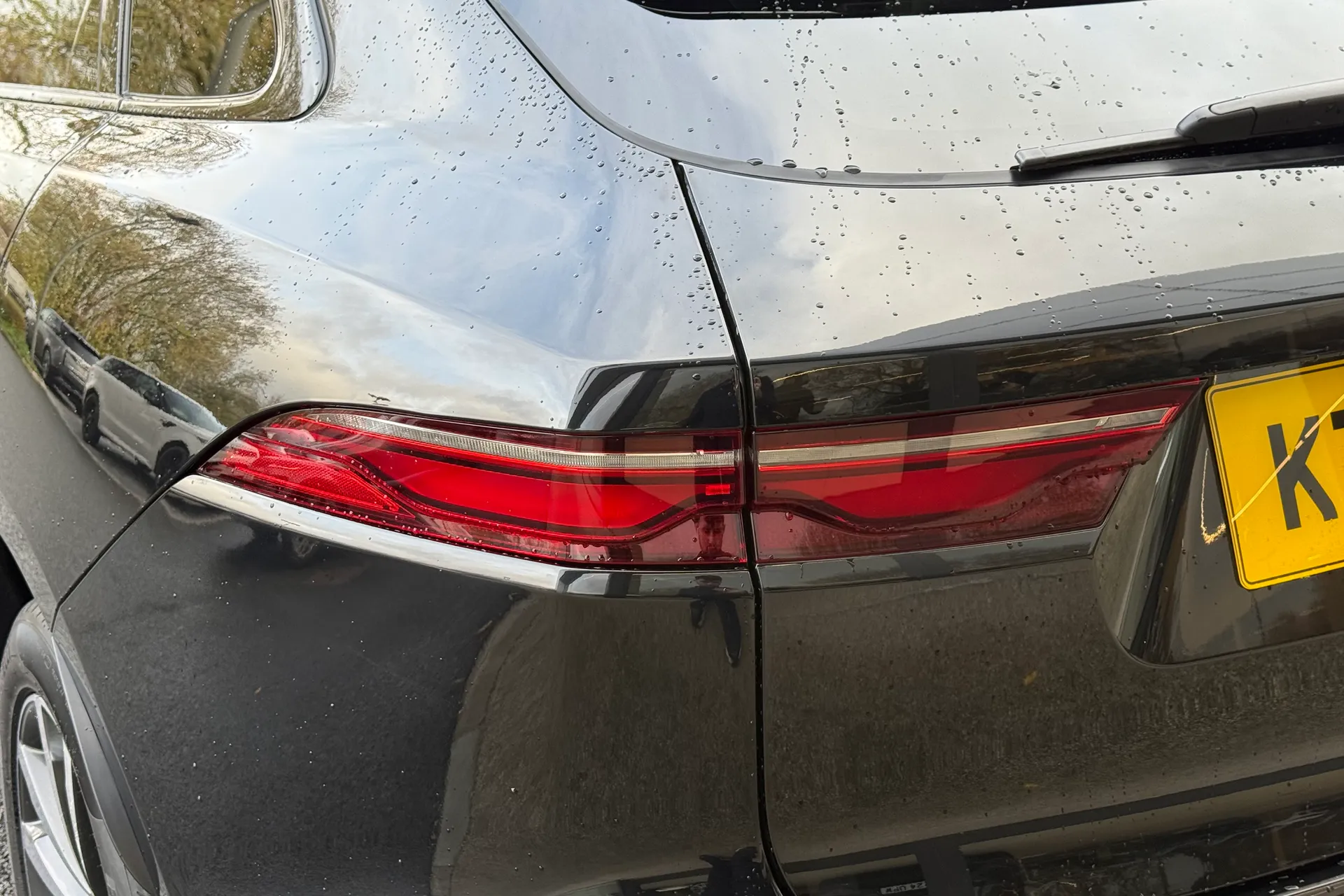 Jaguar F-PACE thumbnail image number 53