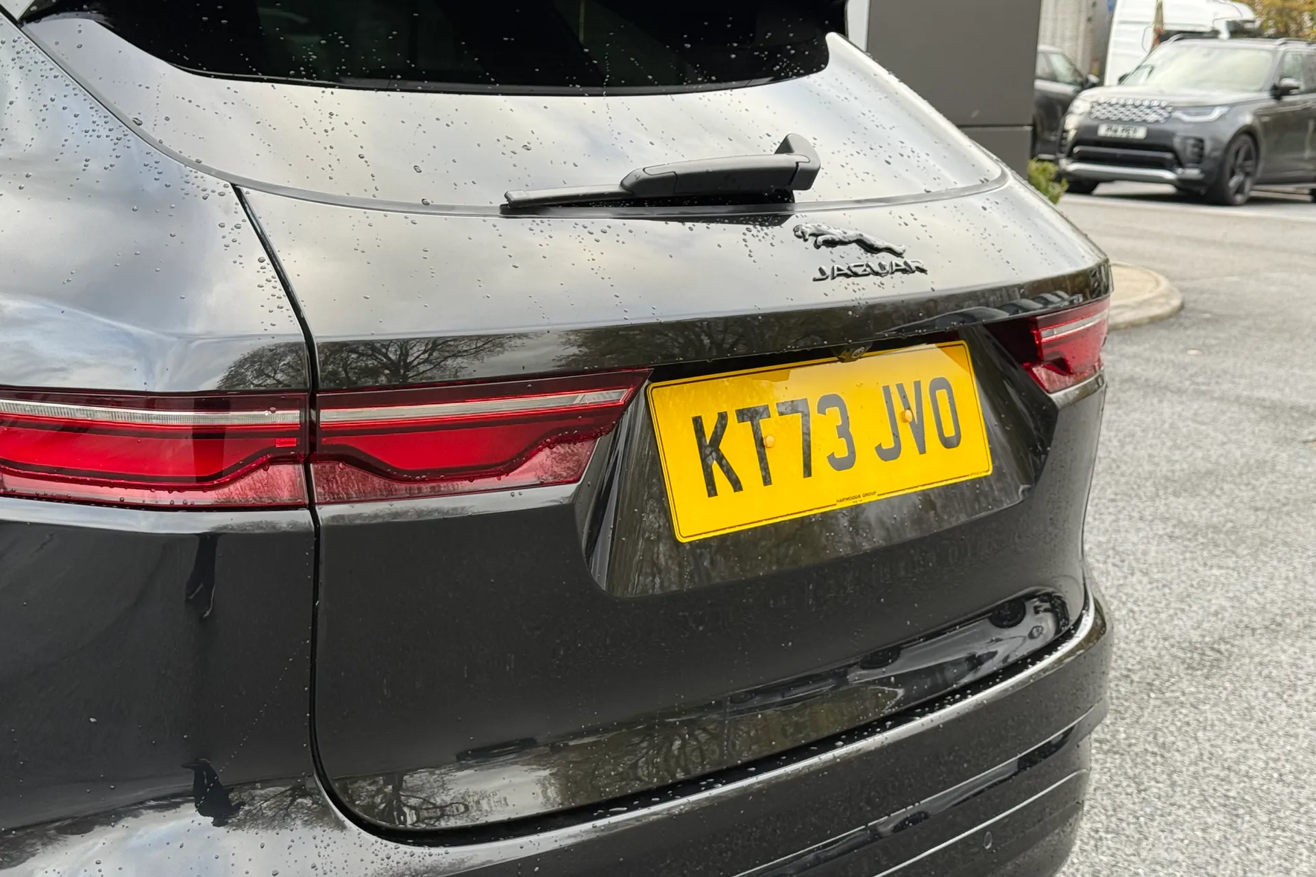 Jaguar F-PACE thumbnail image number 42