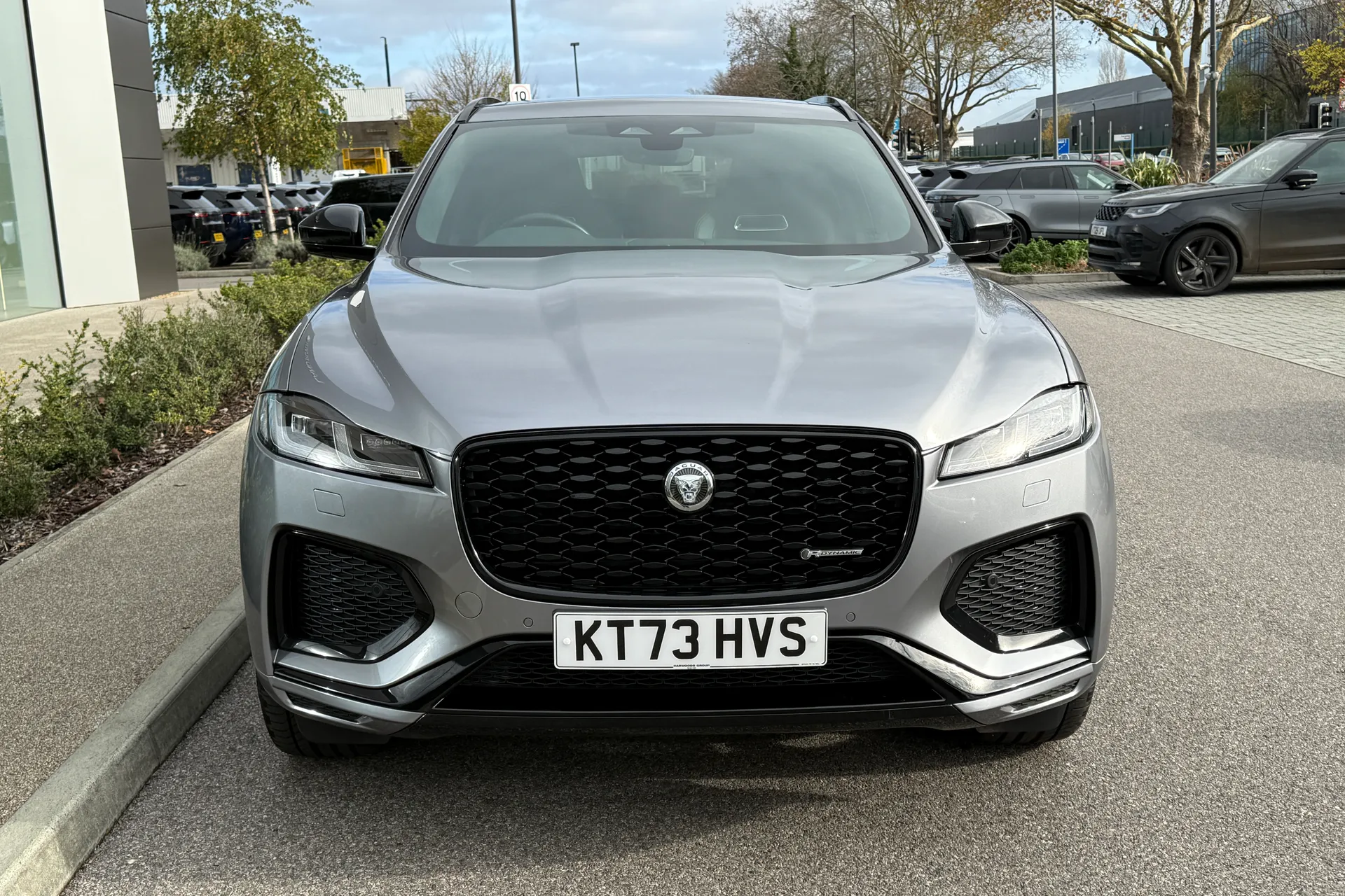 Jaguar F-PACE thumbnail image number 15